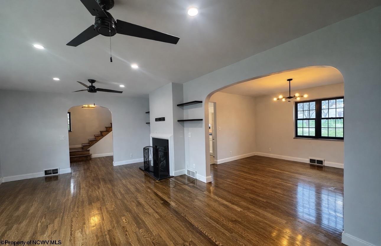 Gallery Image 18