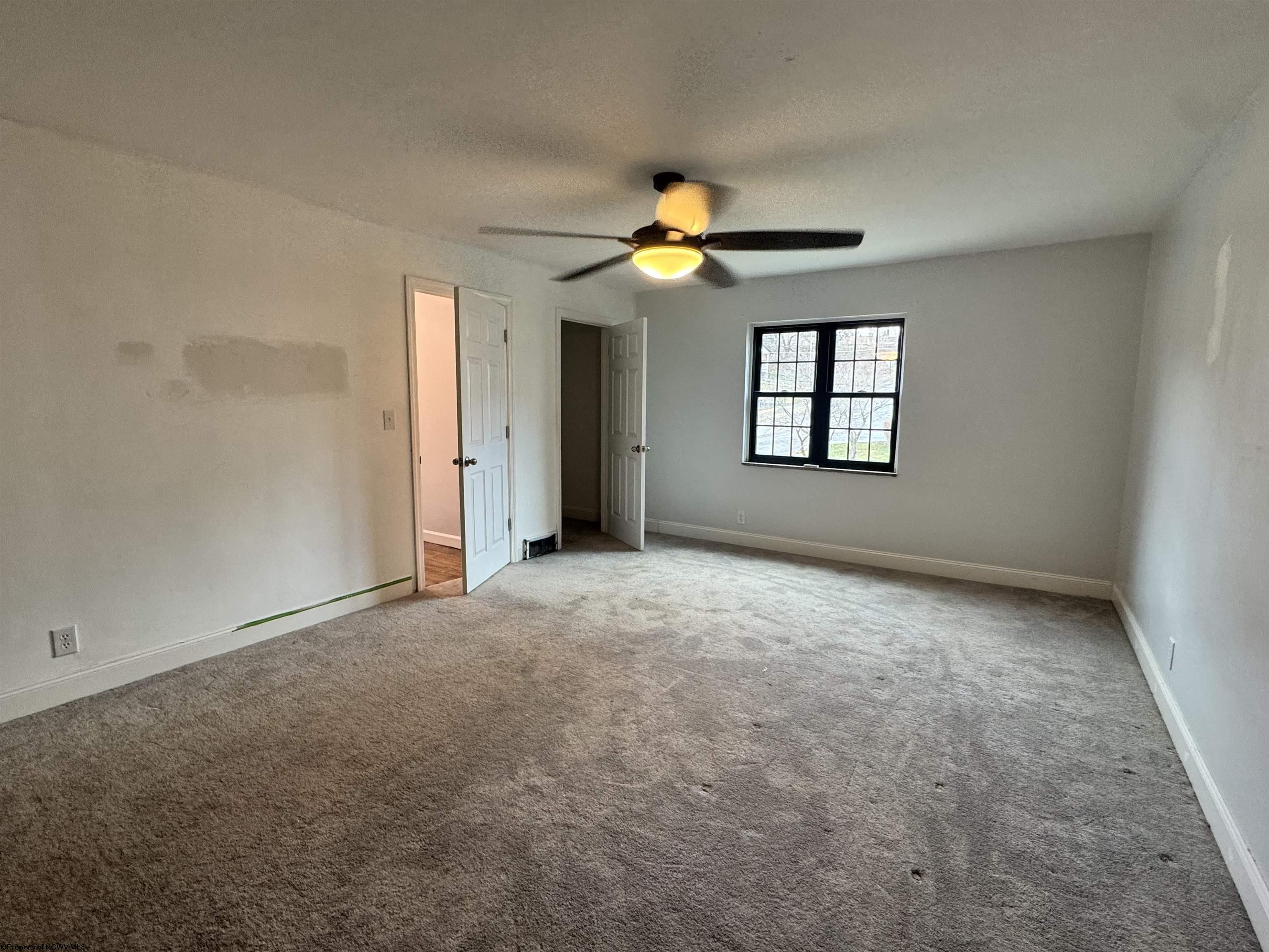 Gallery Image 38