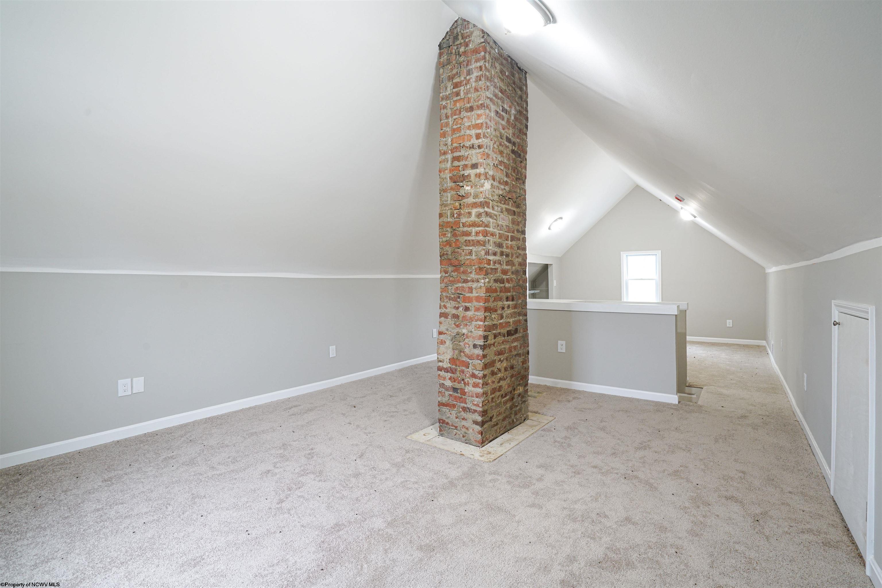 Gallery Image 19