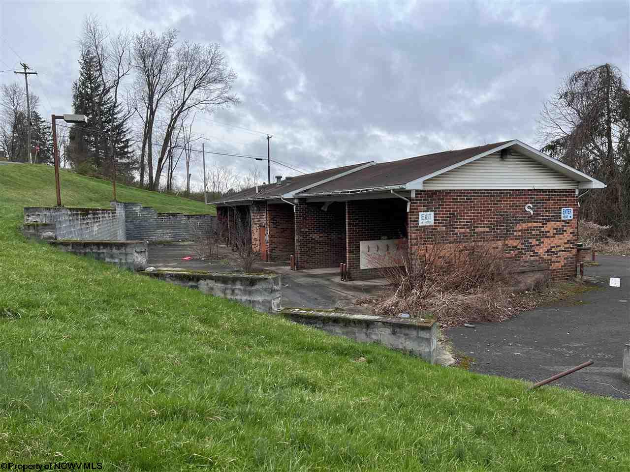 Gallery Image 16