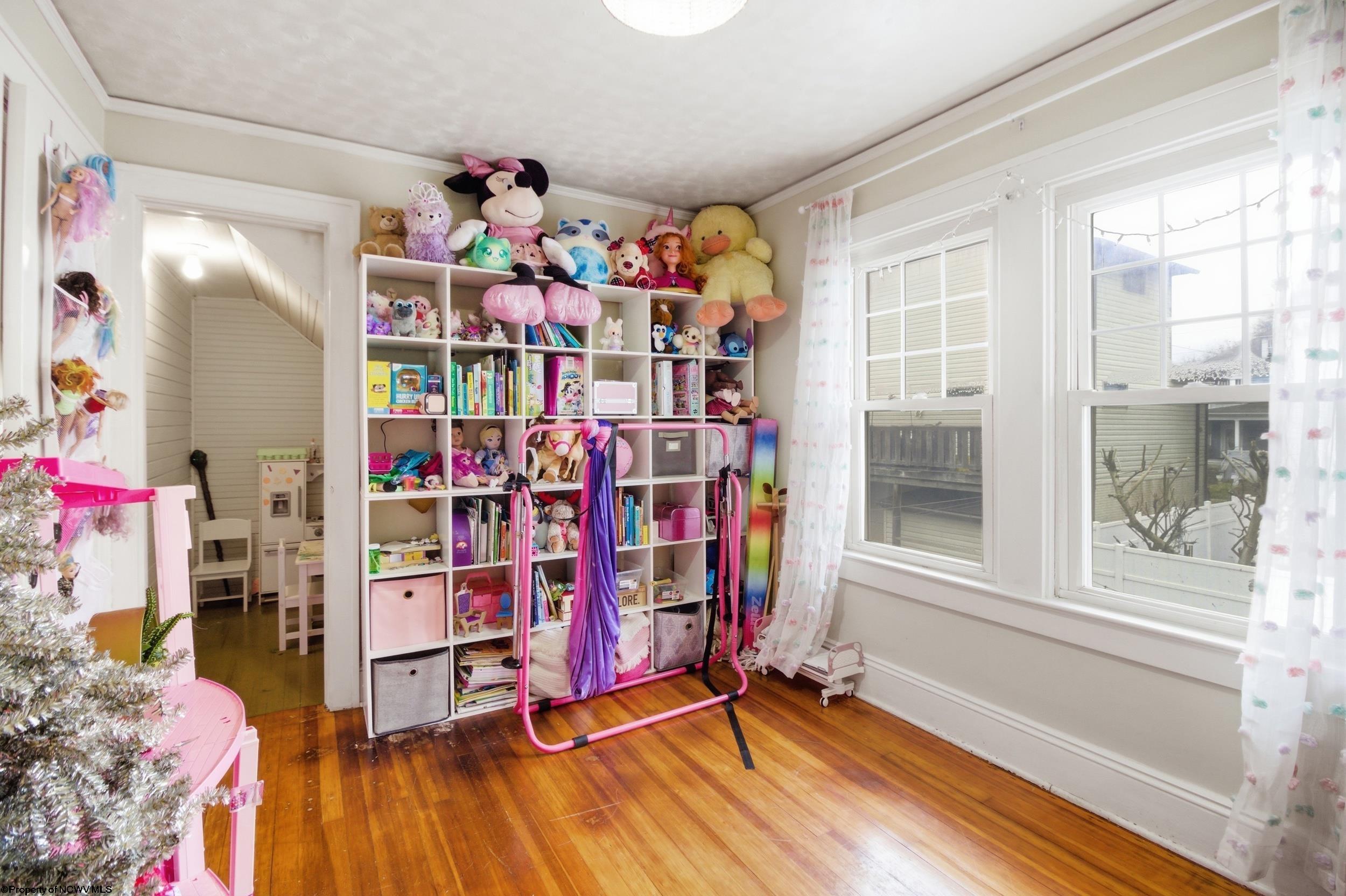 Gallery Image 14