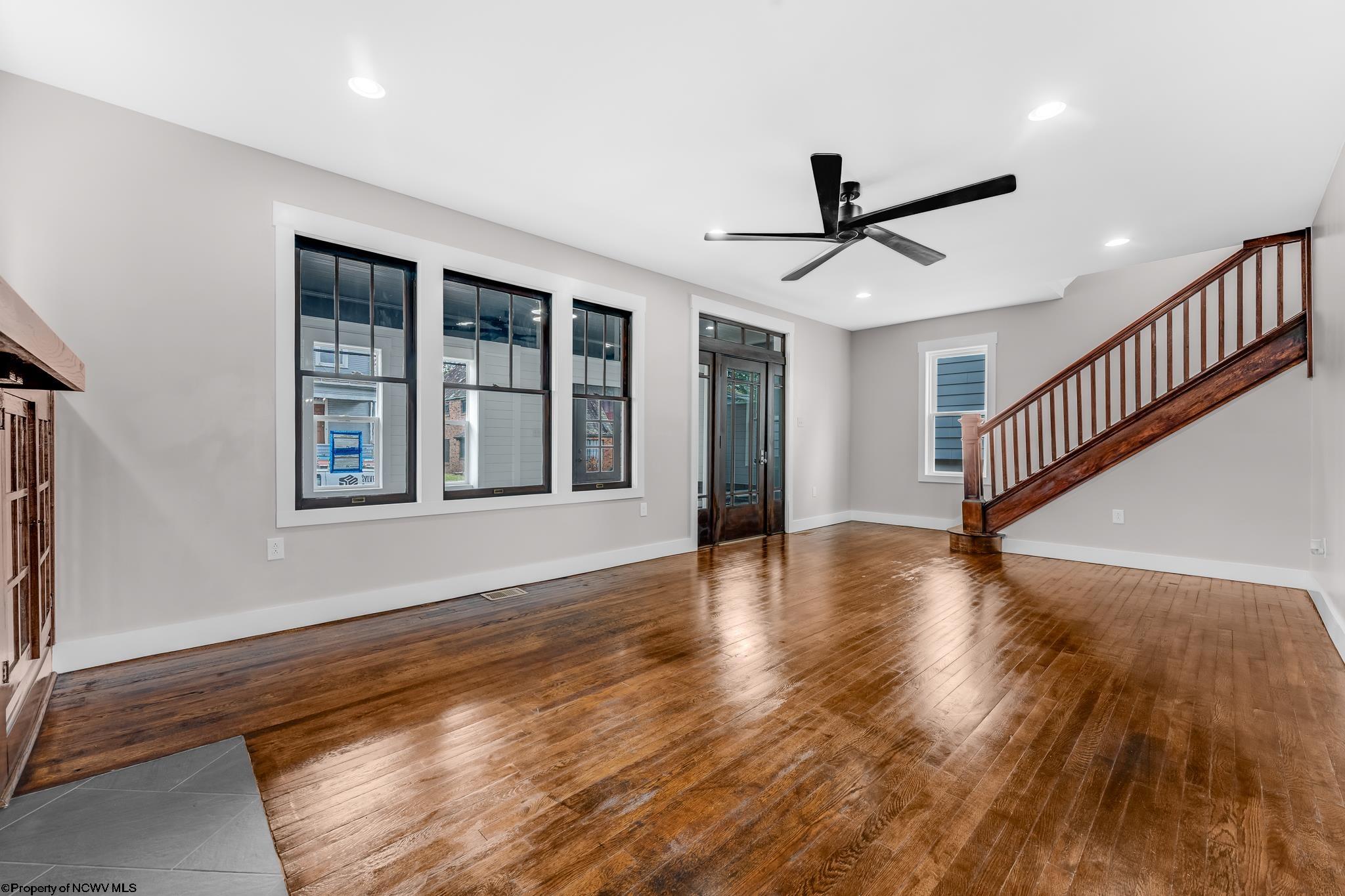 Gallery Image 13