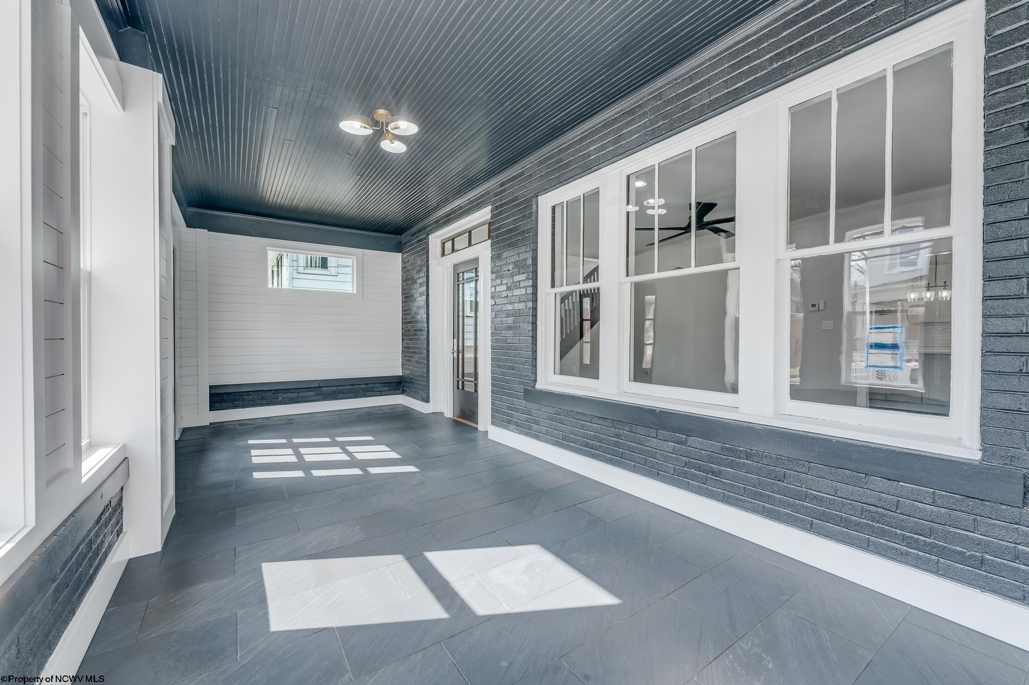 Gallery Image 18