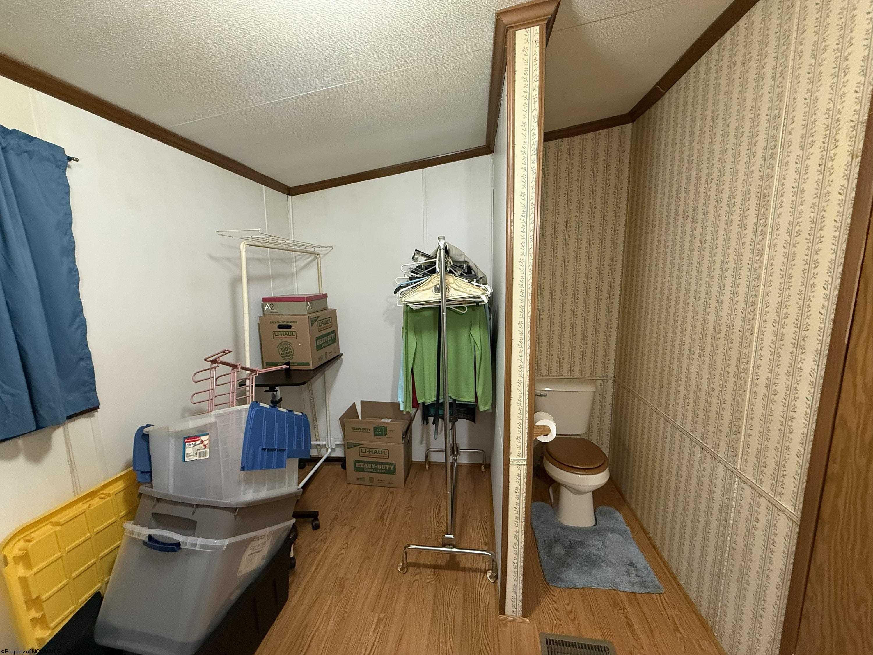Gallery Image 15