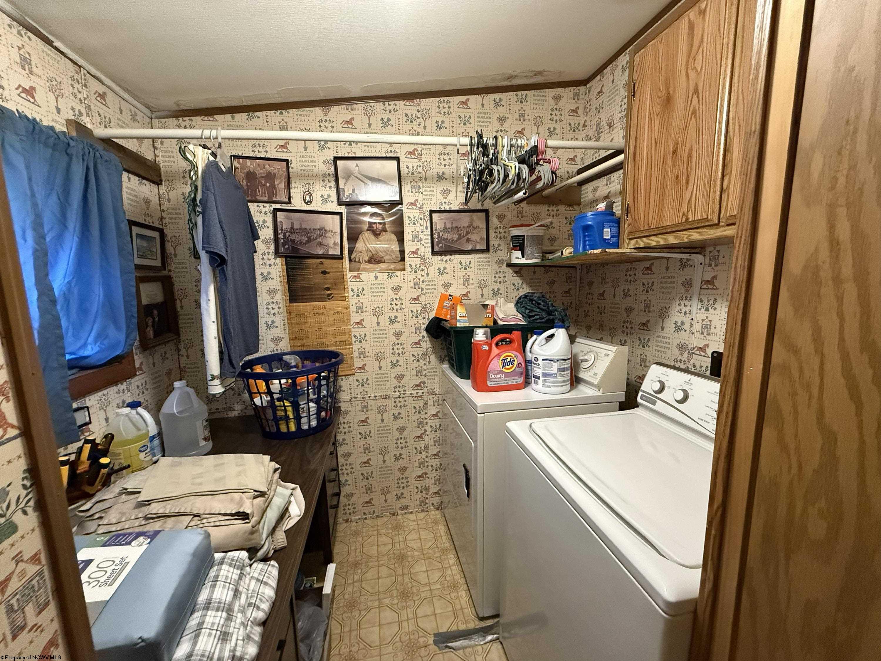 Gallery Image 37