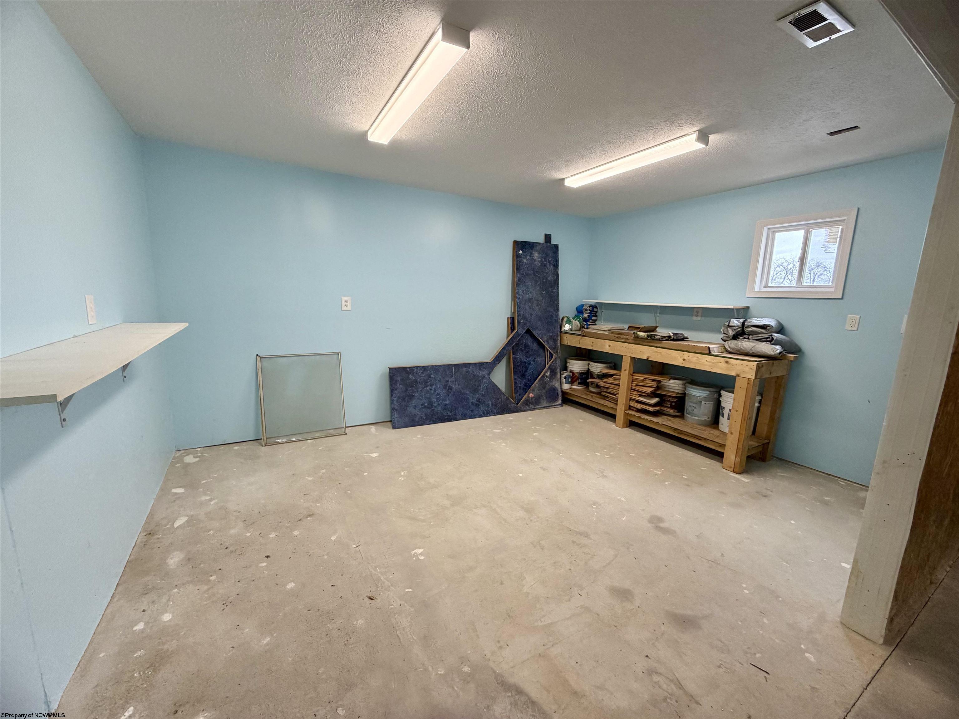 Gallery Image 30