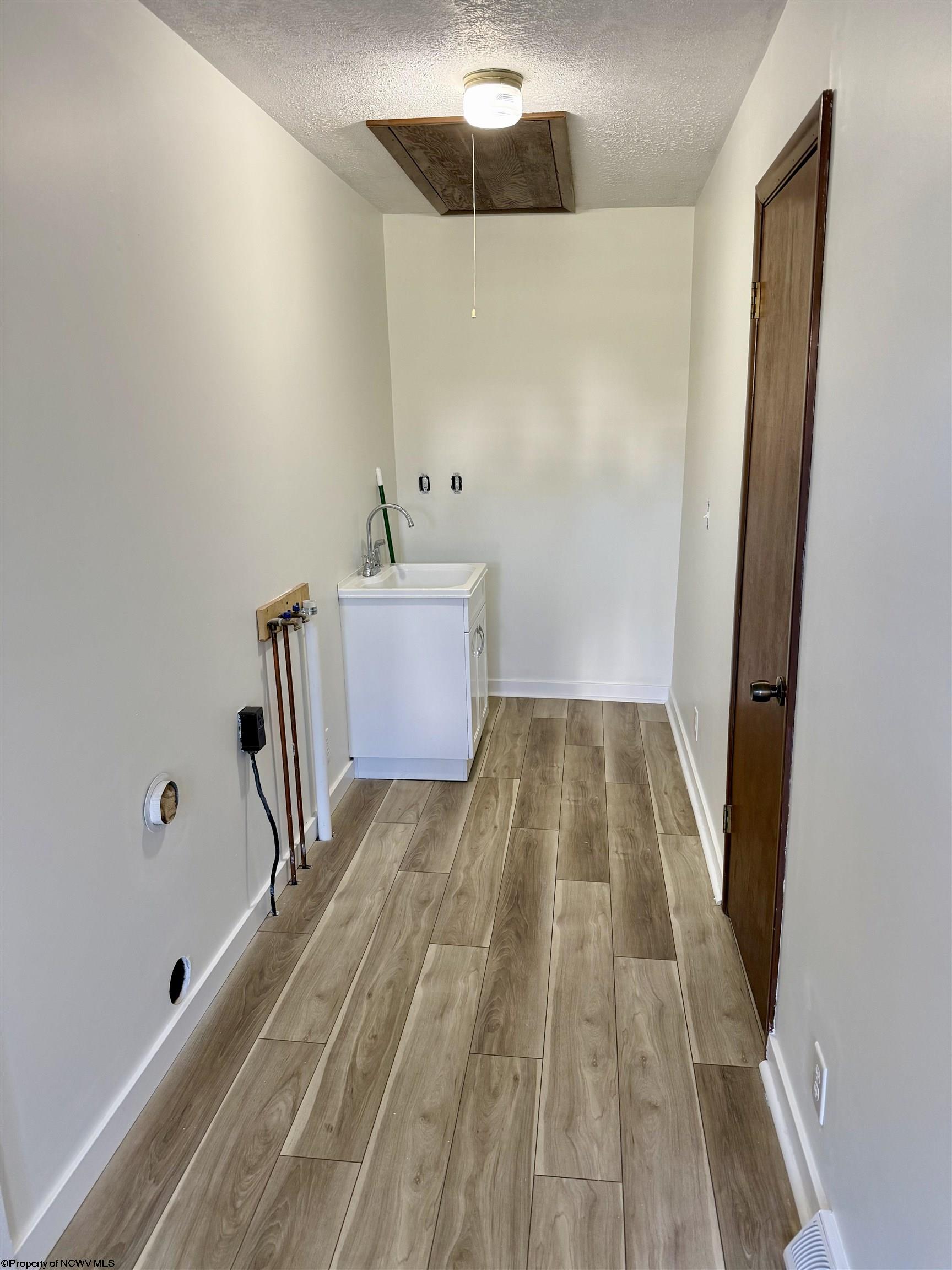Gallery Image 33