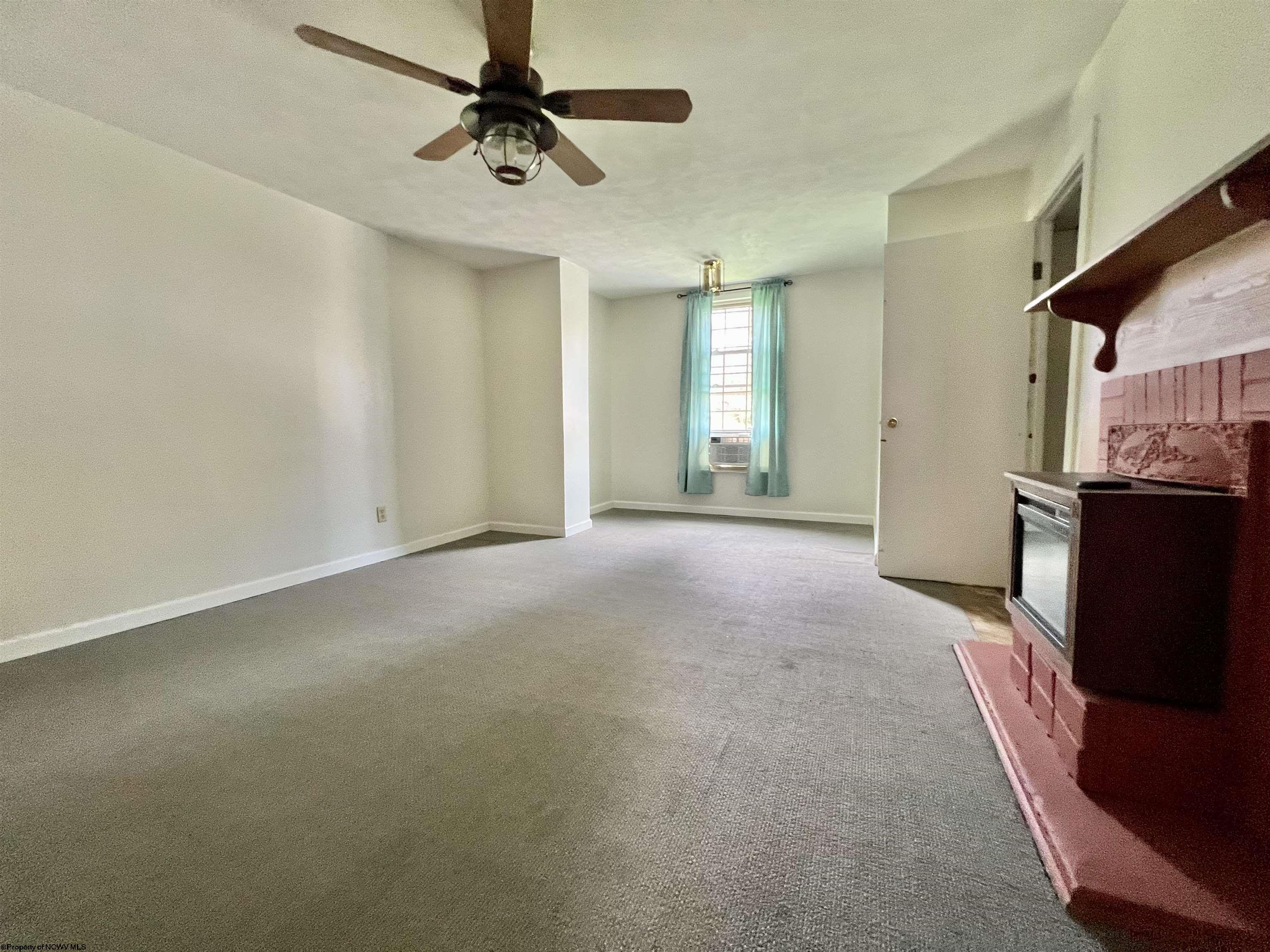 Gallery Image 13