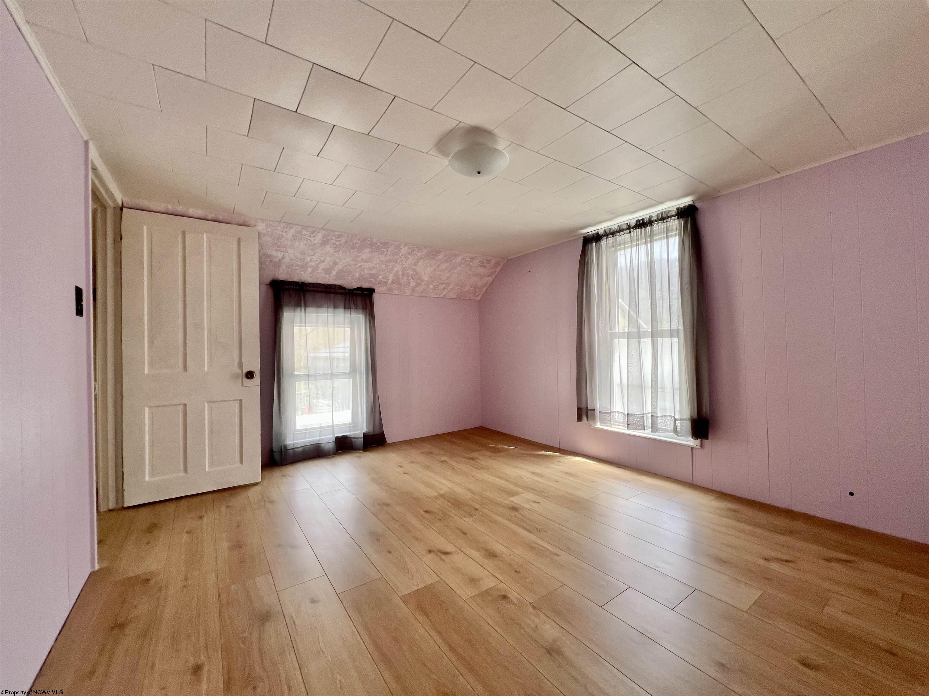 Gallery Image 15
