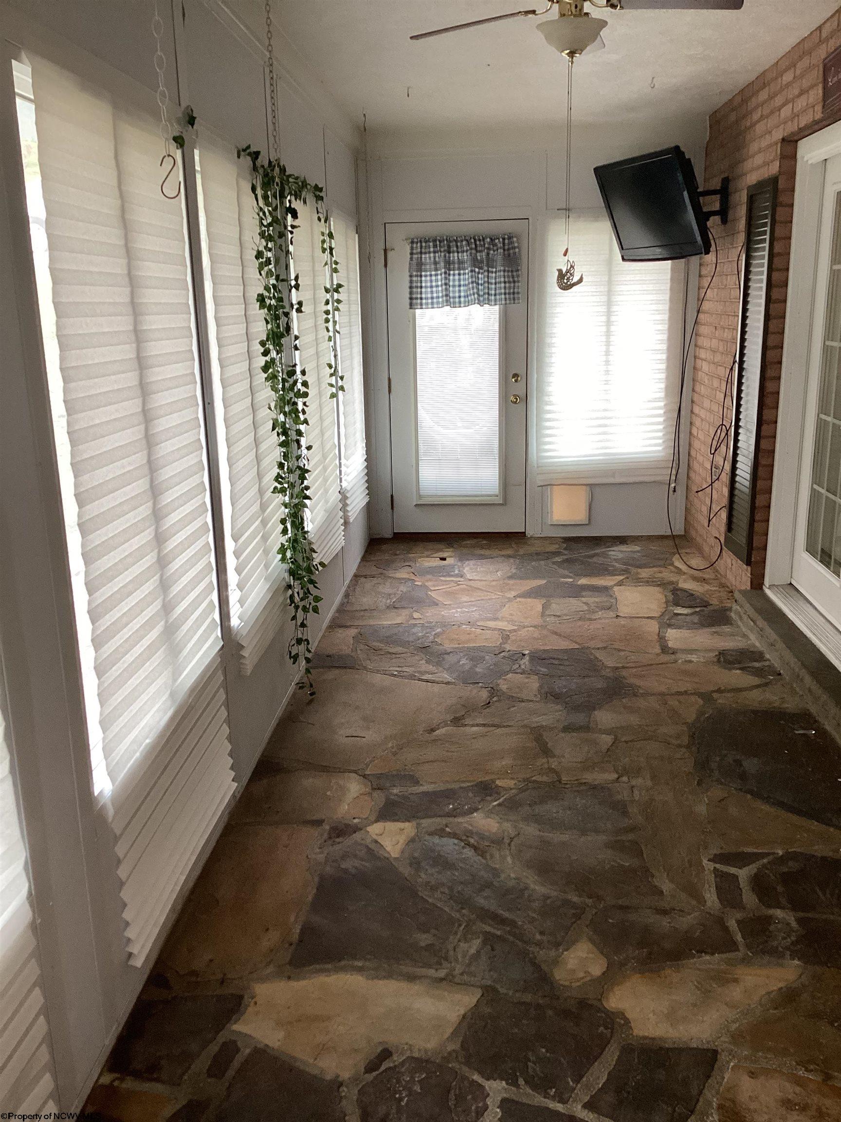 Gallery Image 26