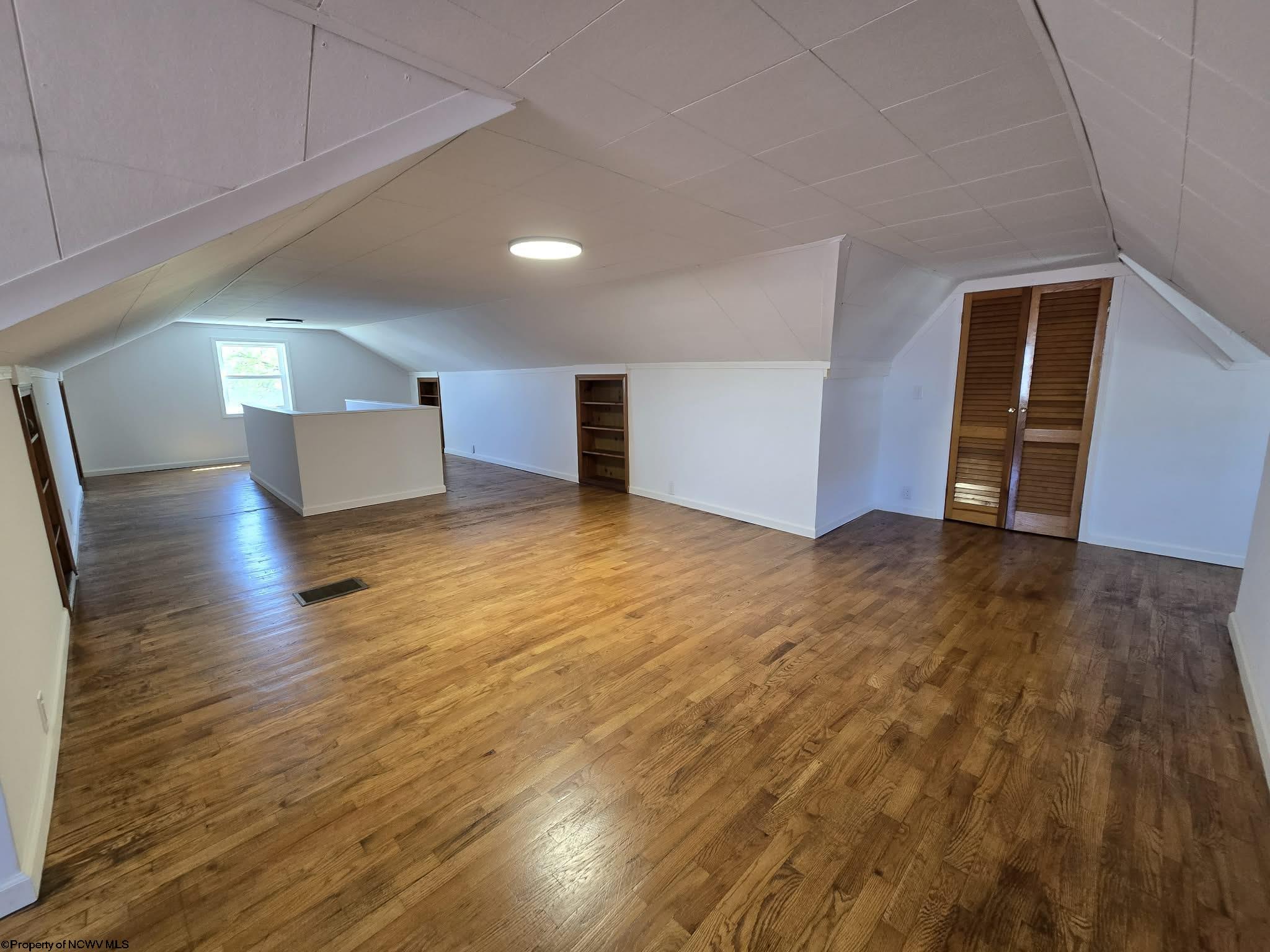 Gallery Image 19