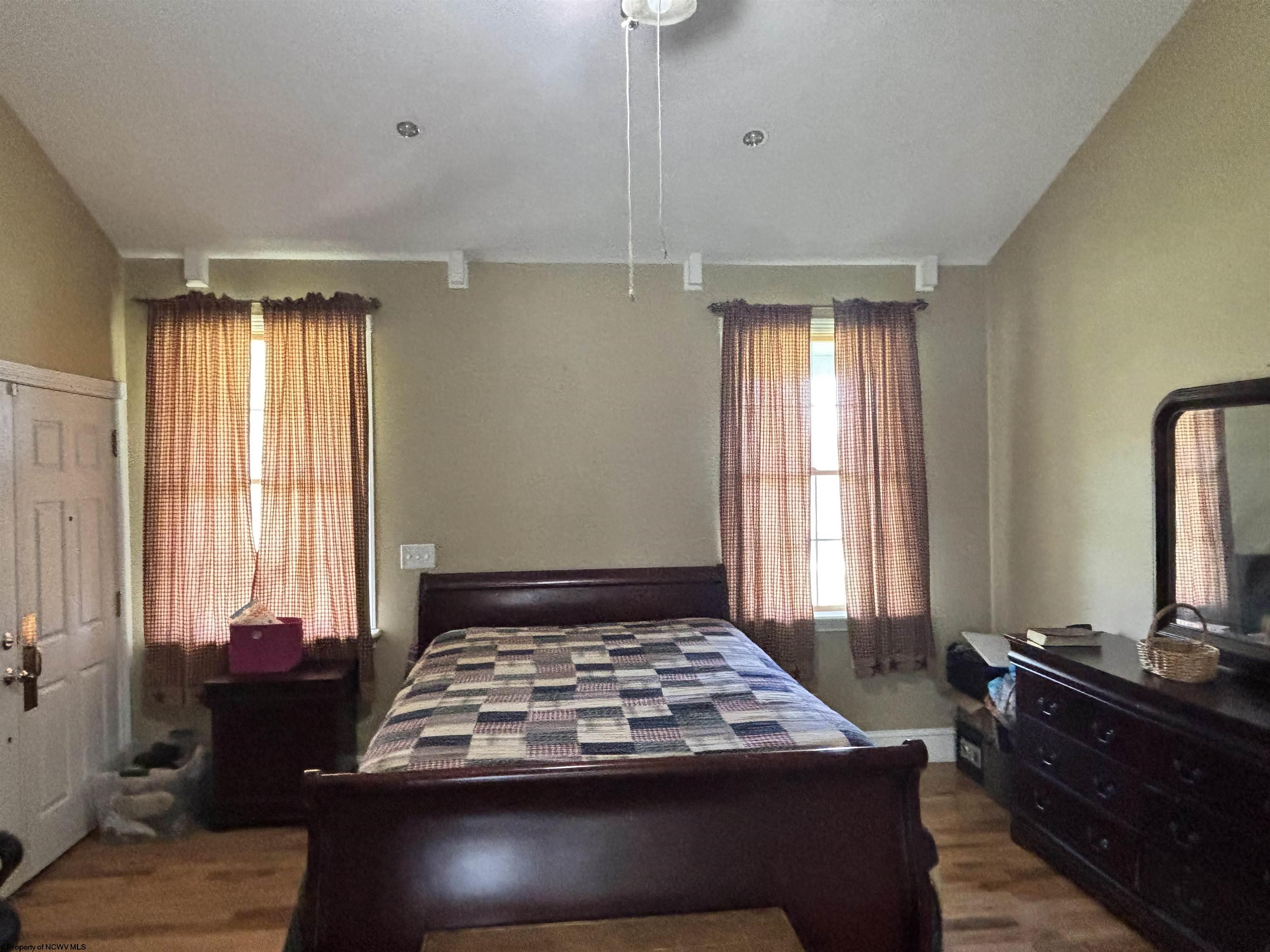 Gallery Image 10