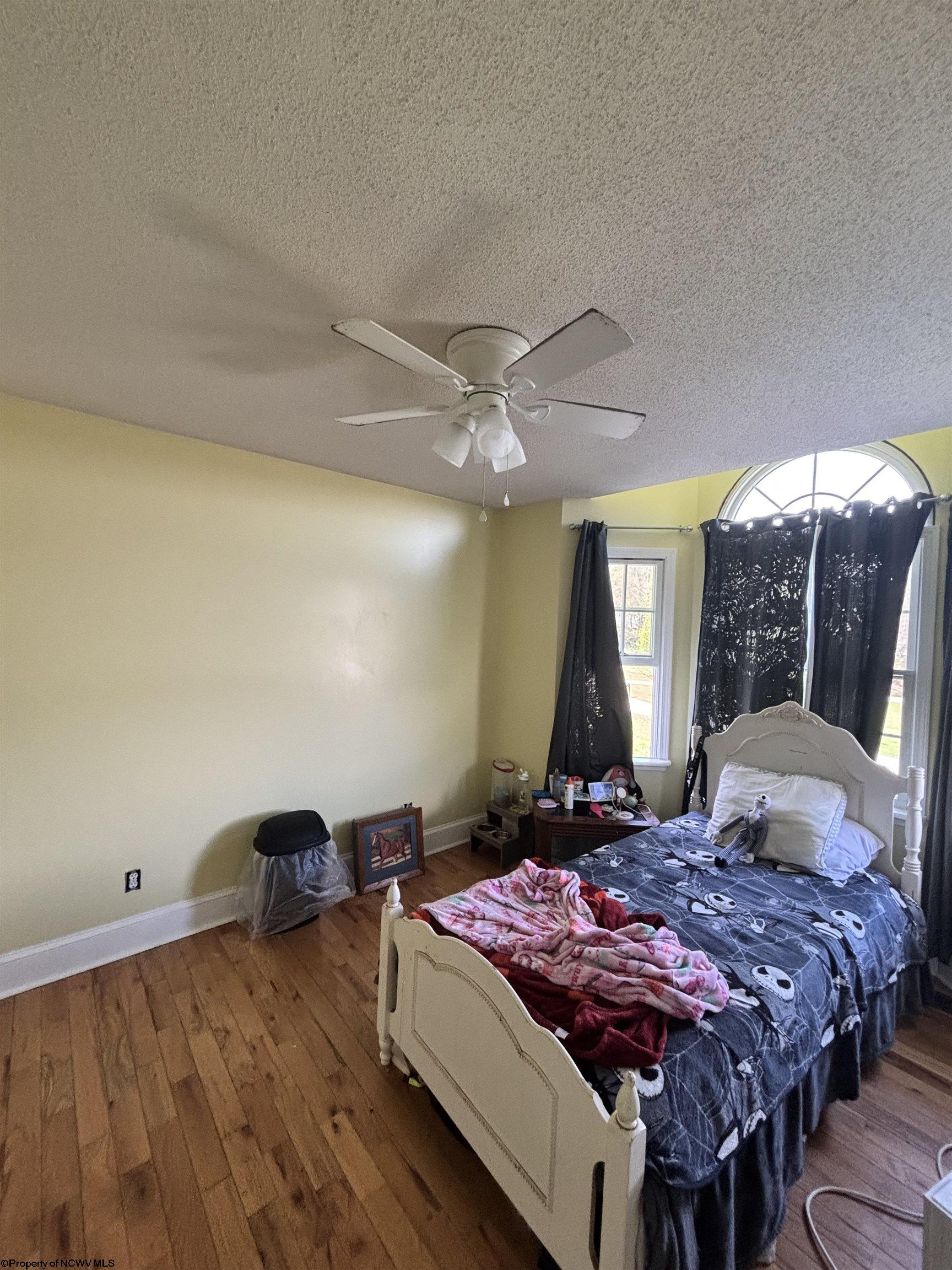 Gallery Image 17