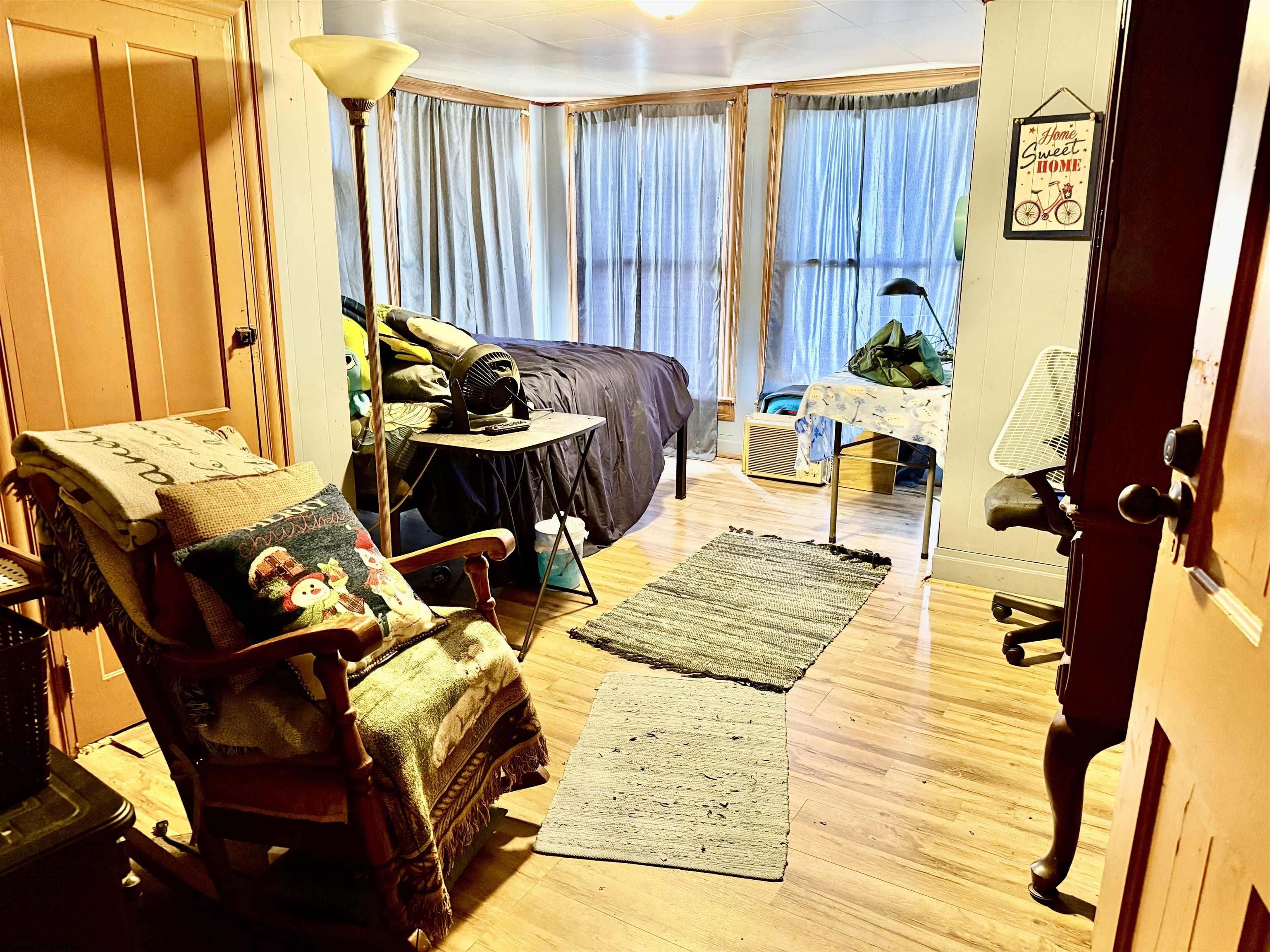 Gallery Image 18