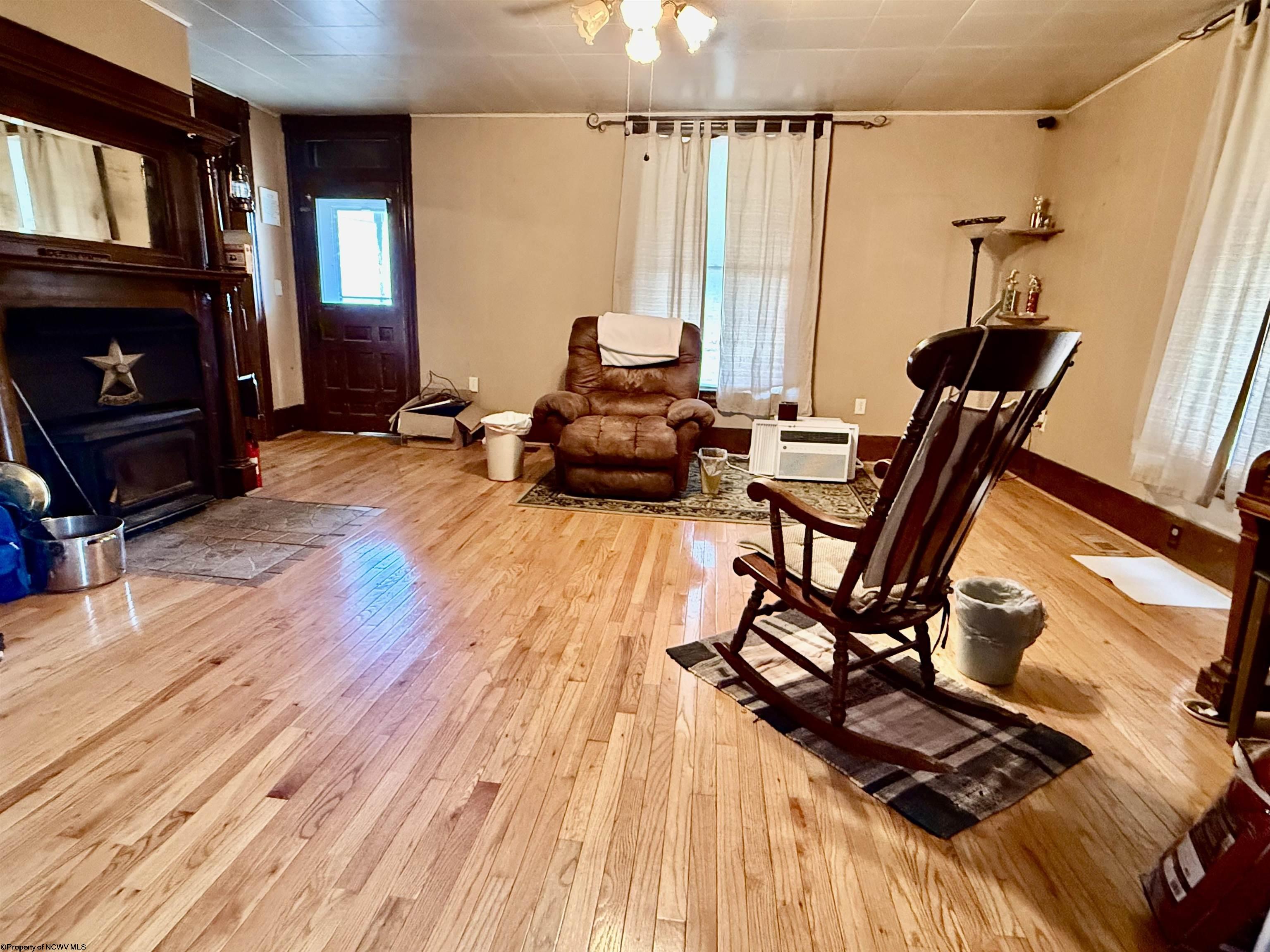 Gallery Image 7