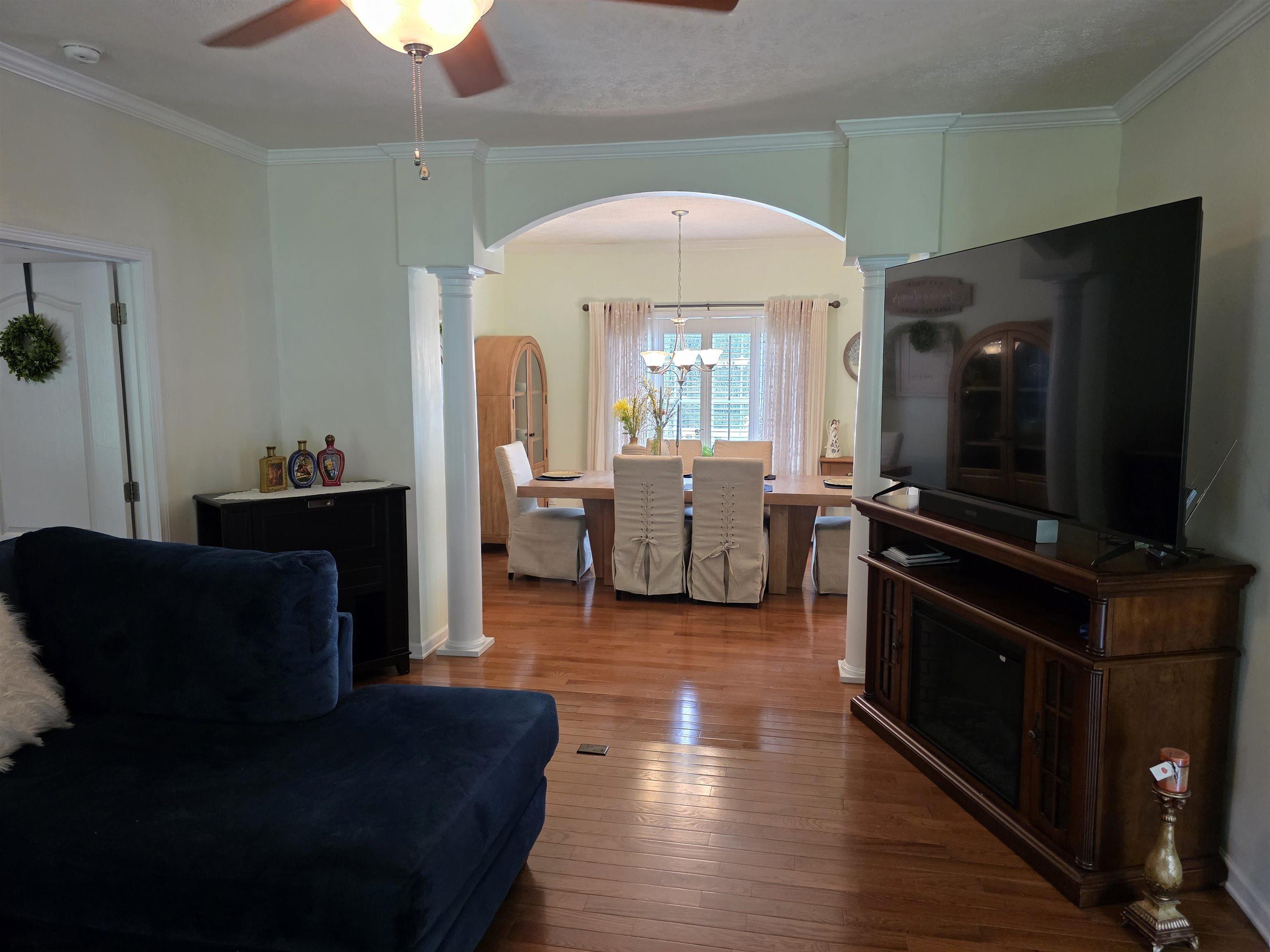 Gallery Image 15