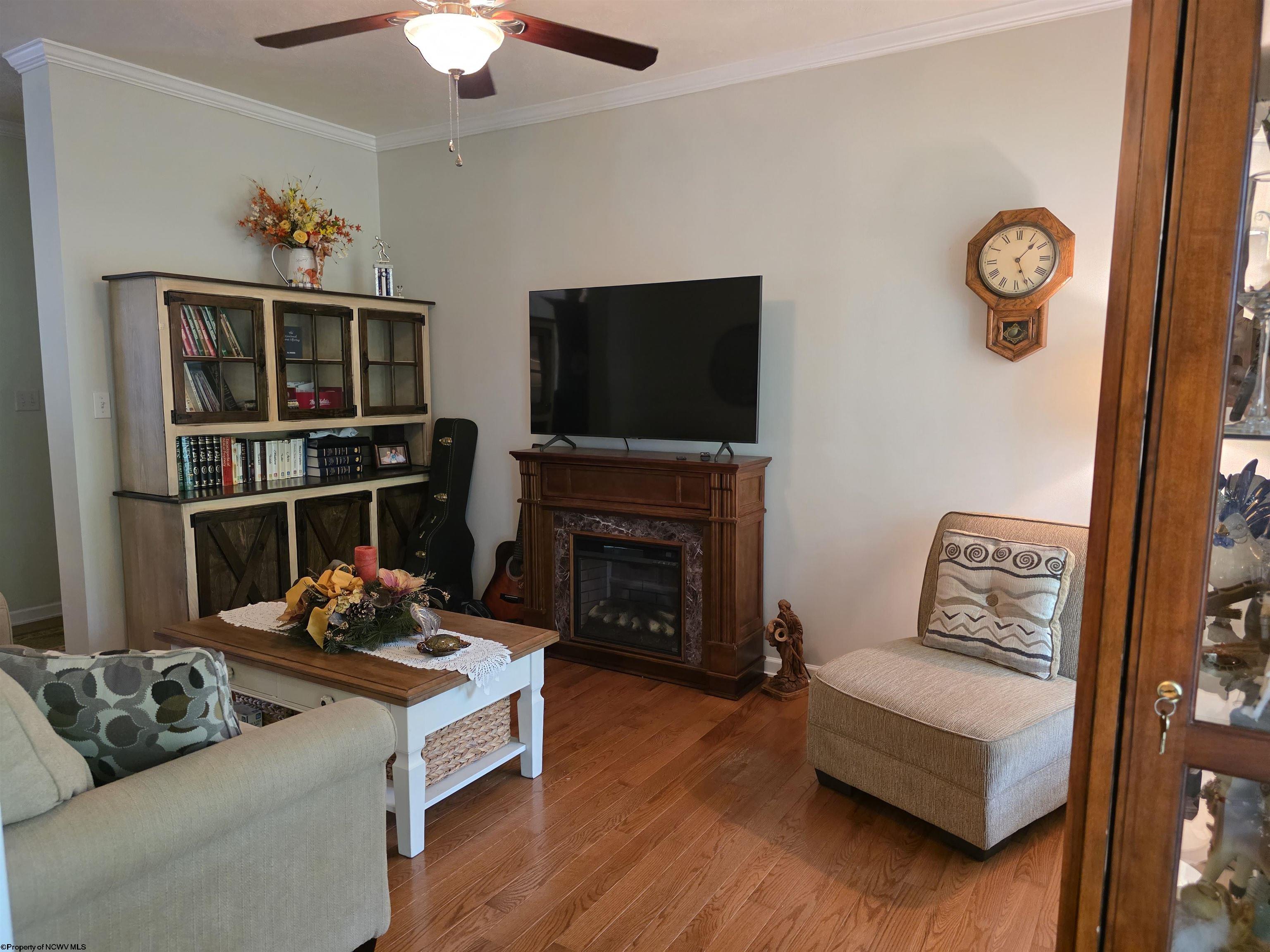 Gallery Image 19