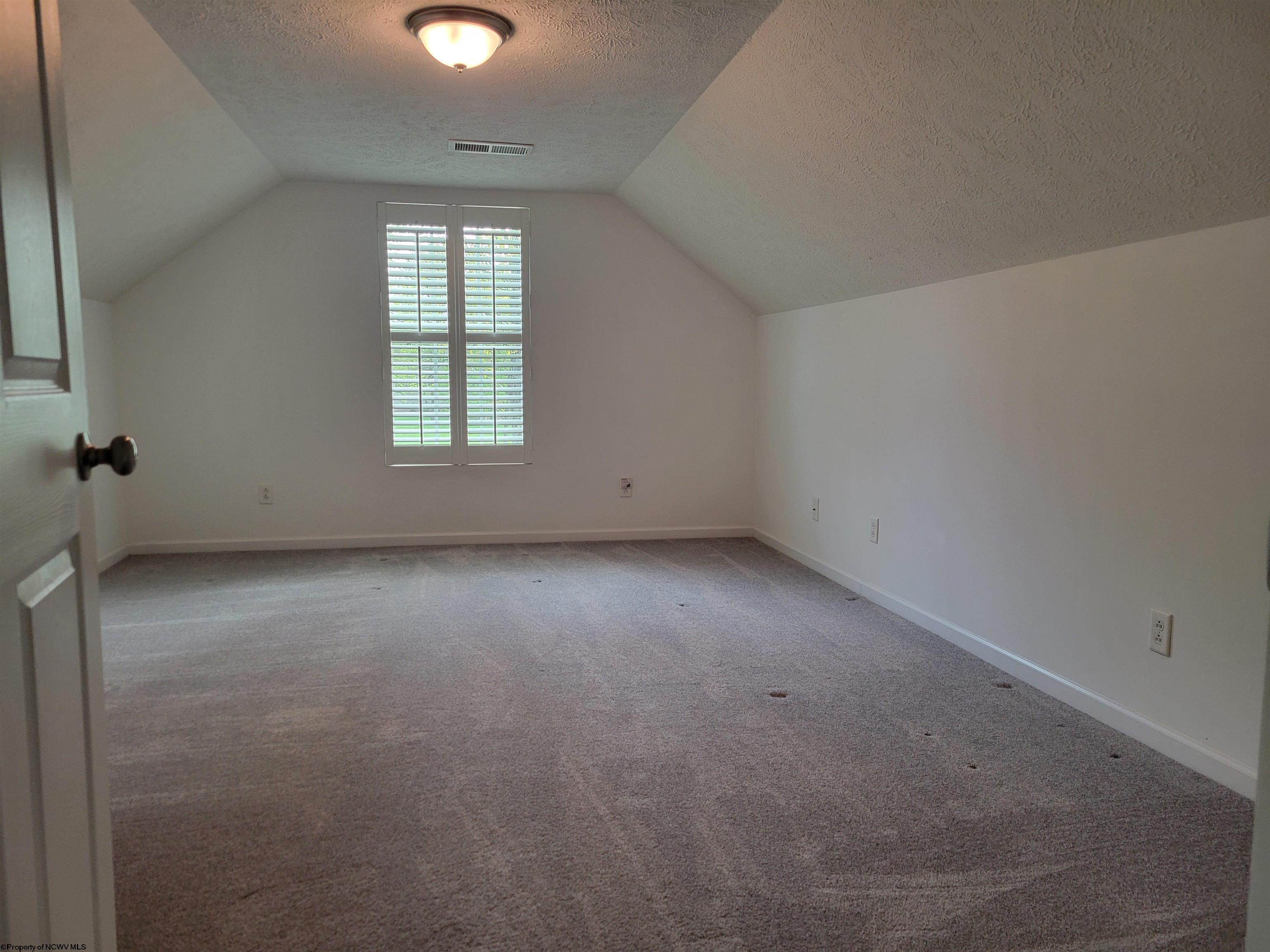 Gallery Image 37