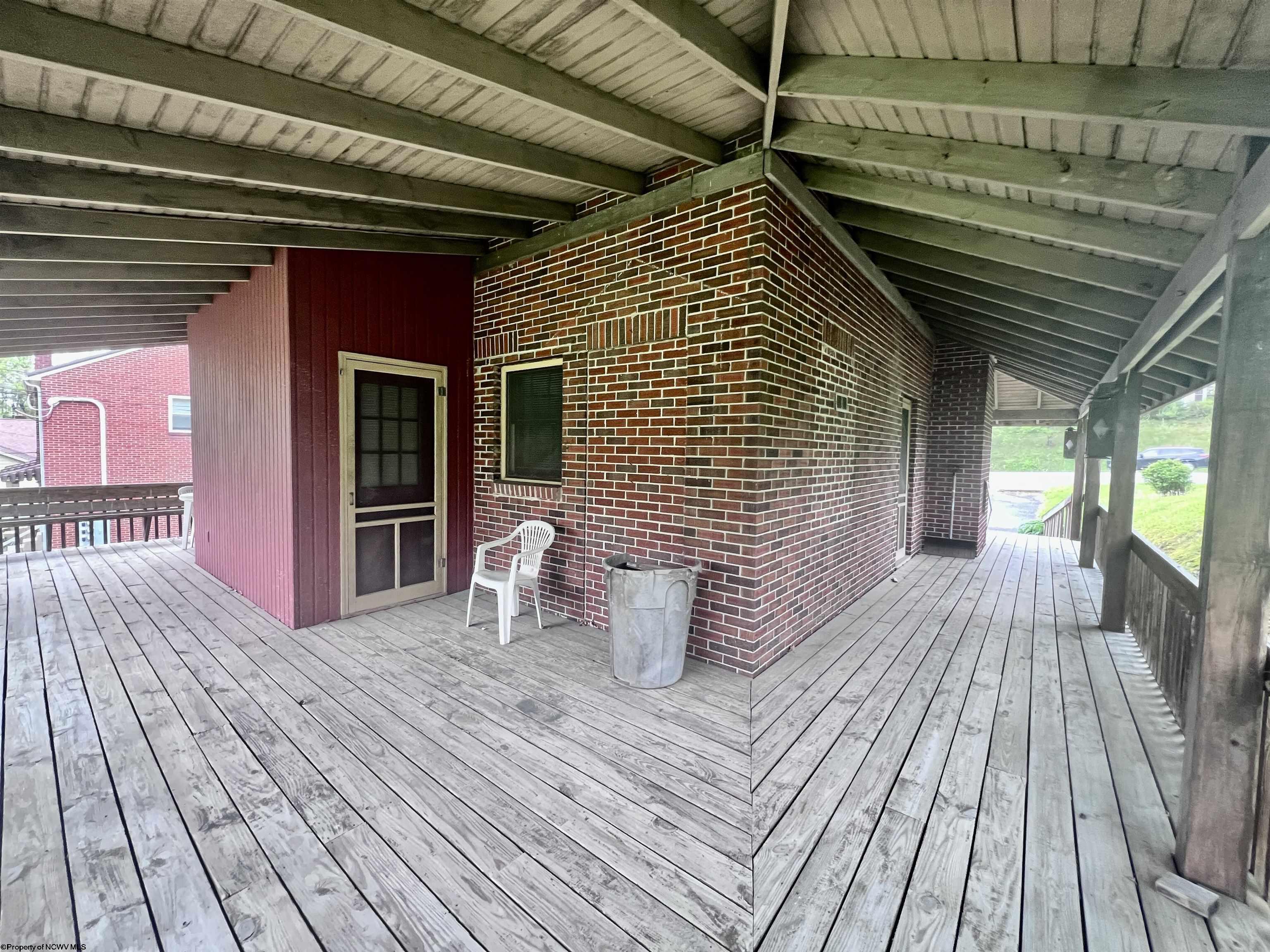 Gallery Image 21