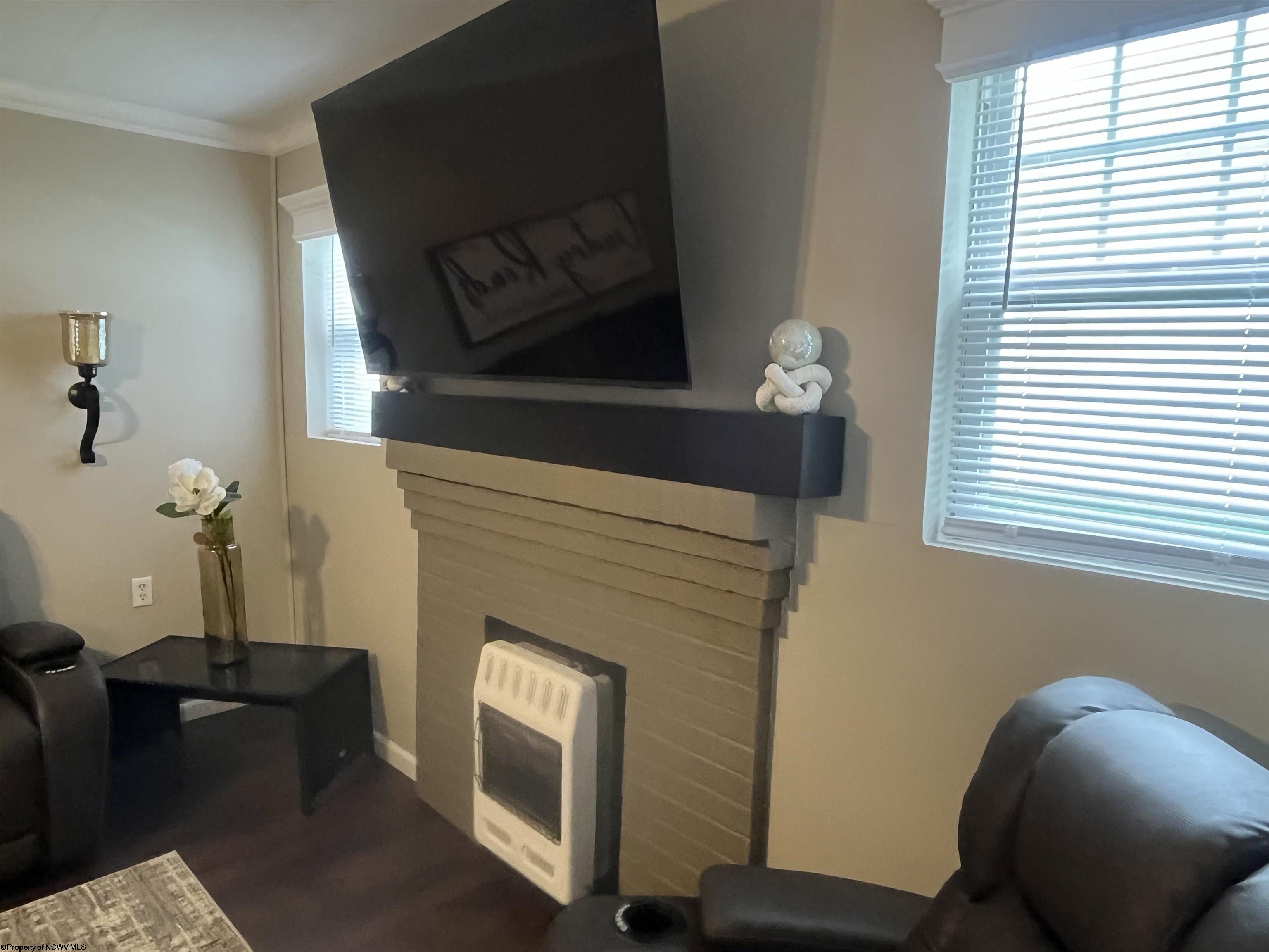 Gallery Image 15