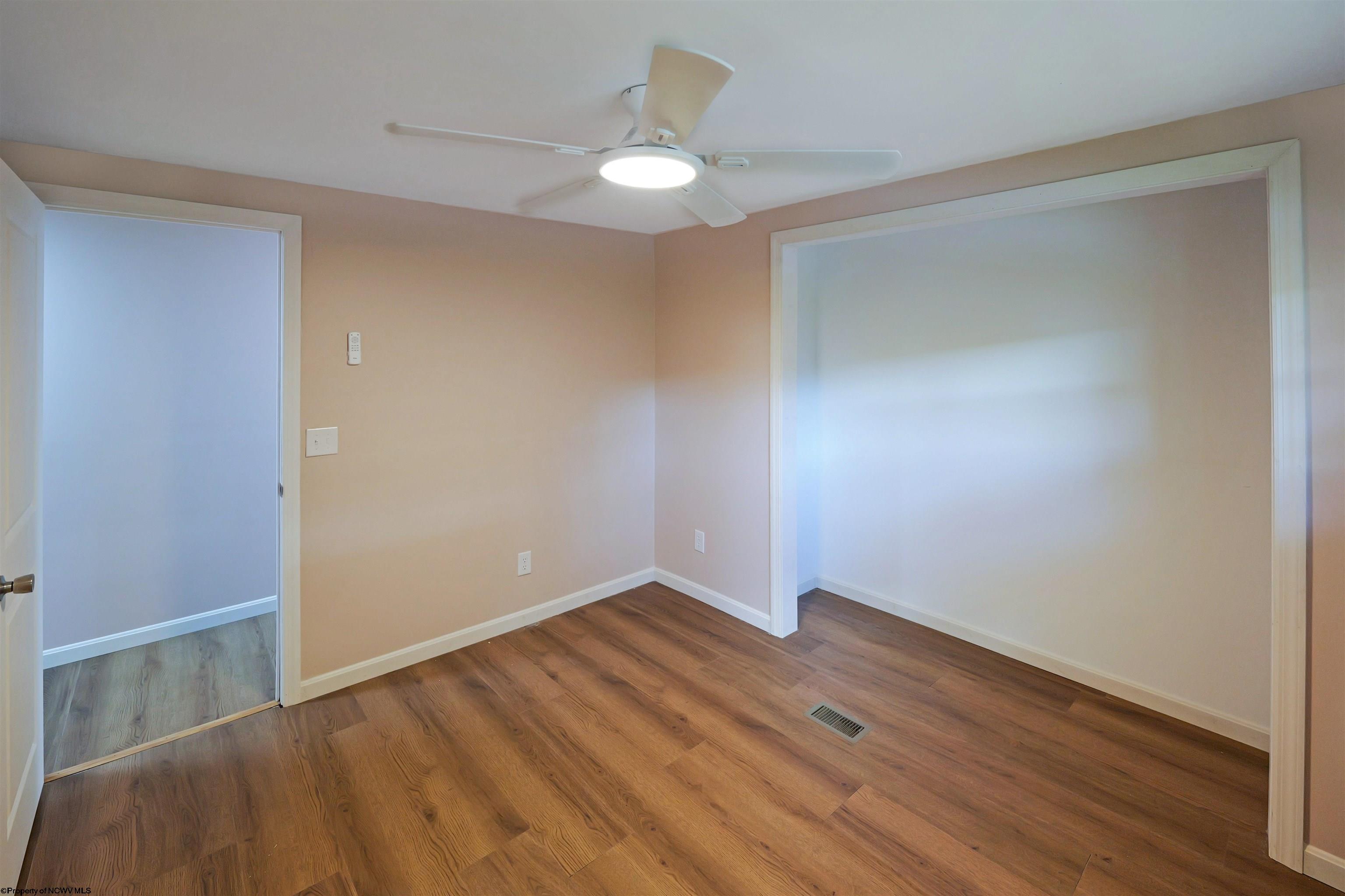 Gallery Image 19