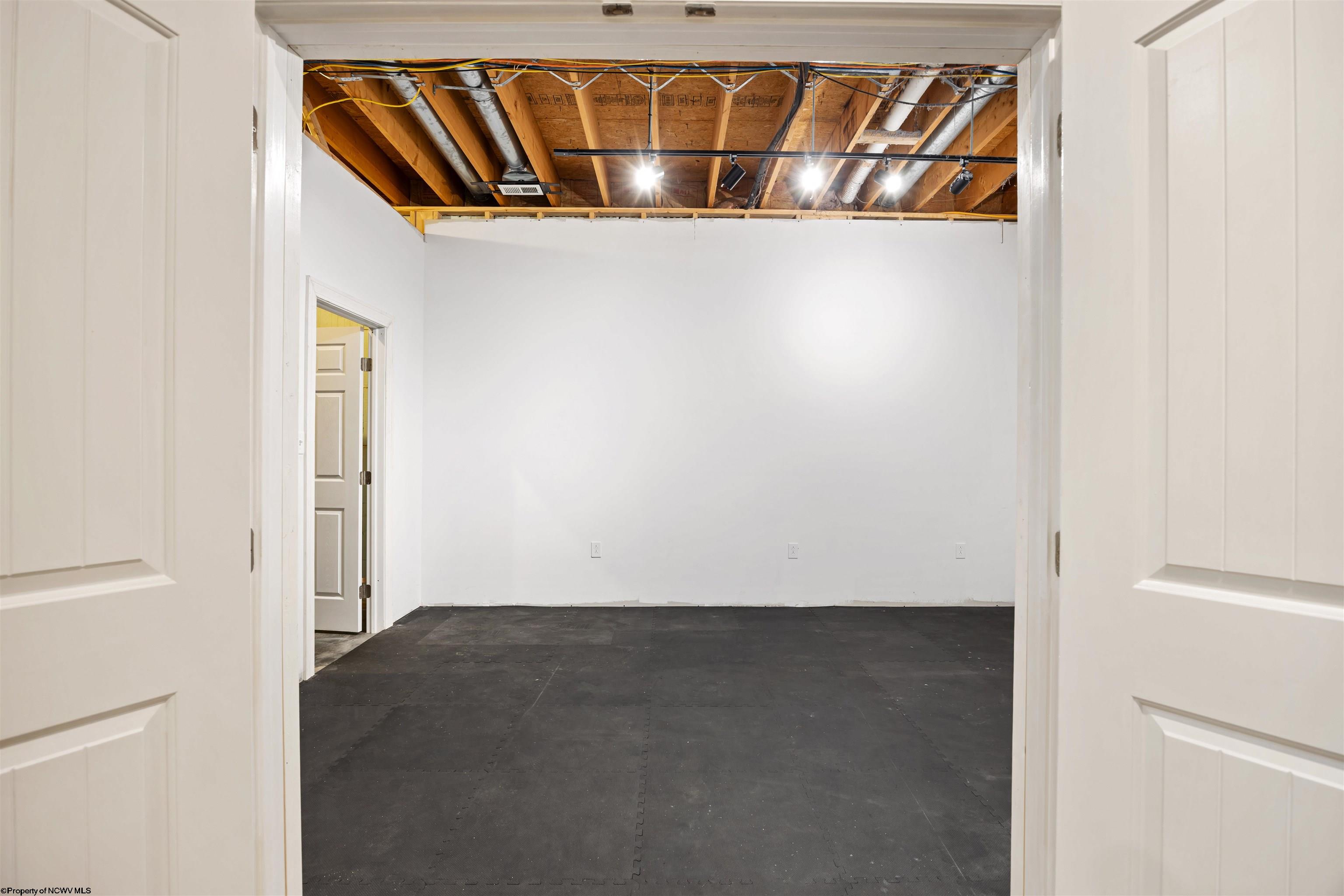 Gallery Image 39