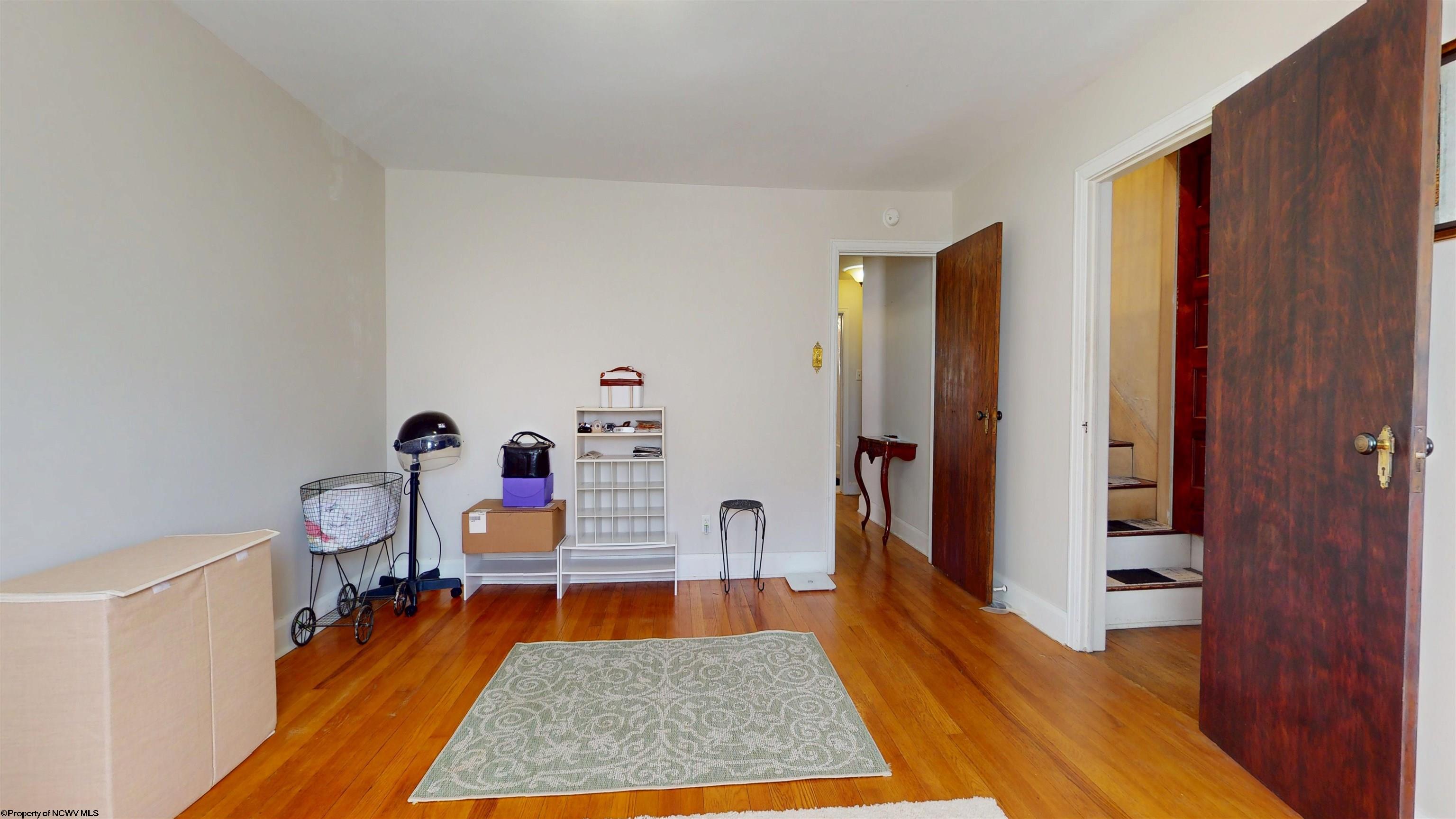 Gallery Image 18