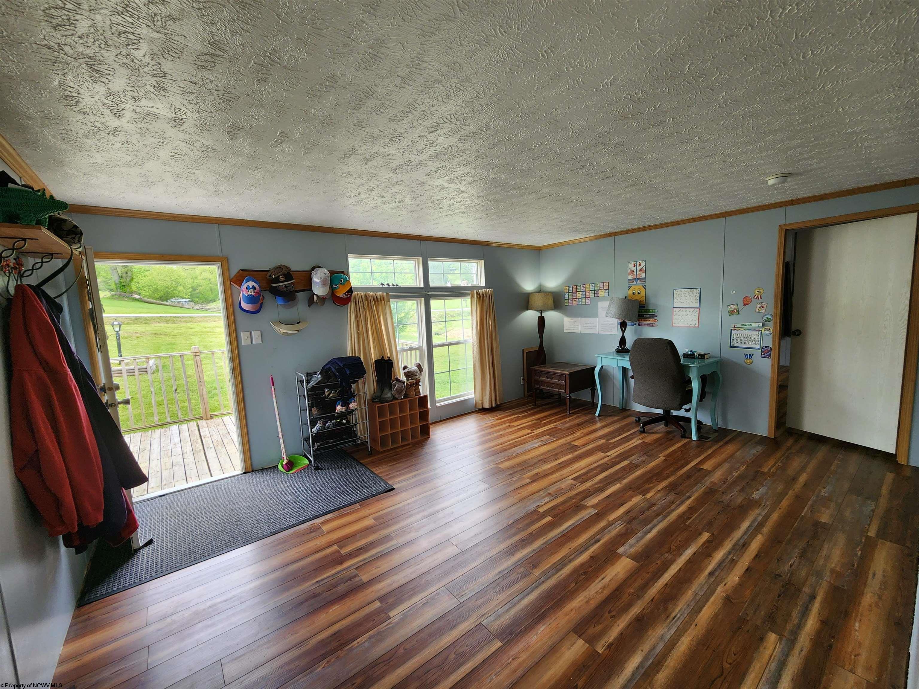 Gallery Image 18