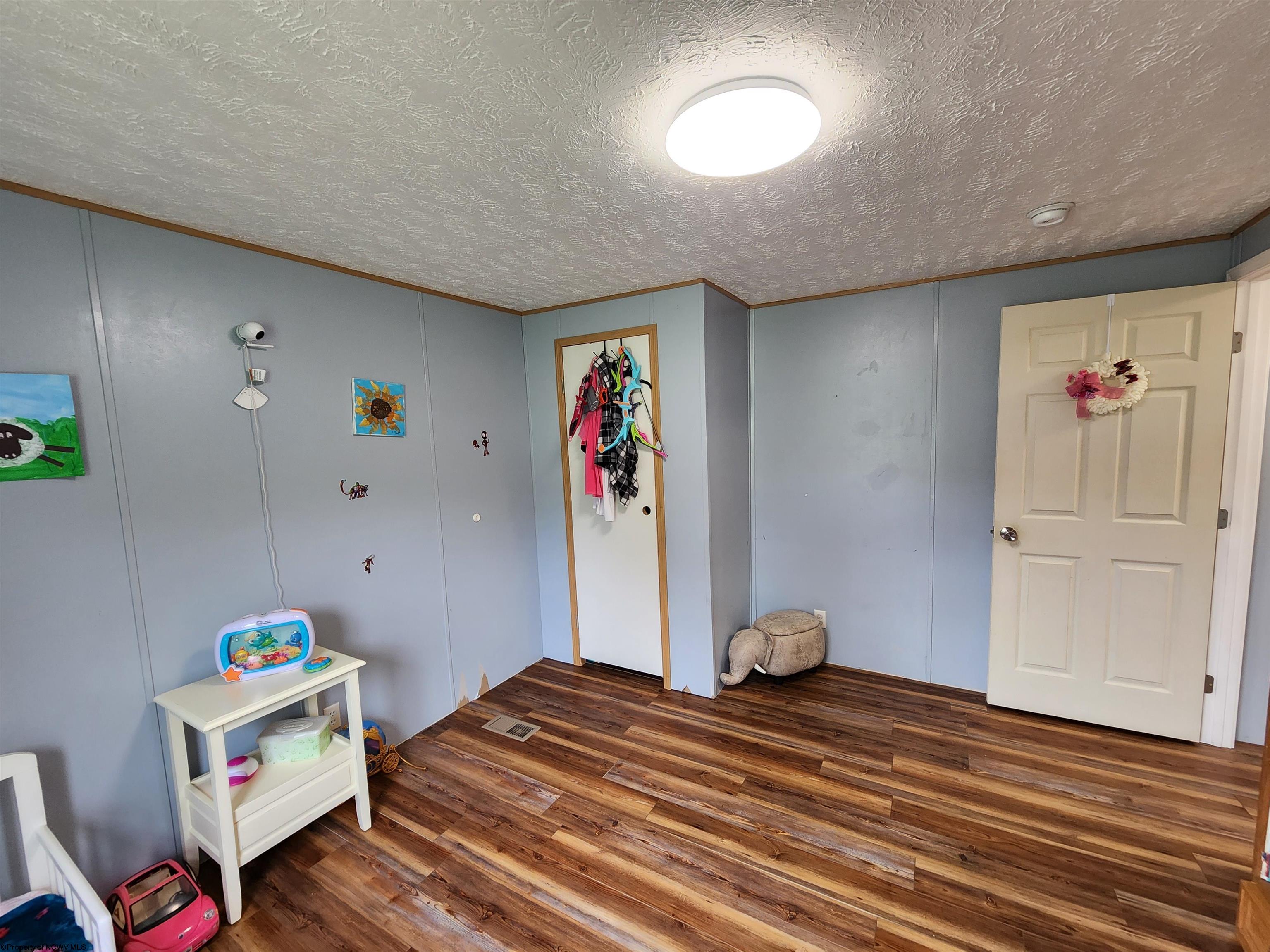 Gallery Image 25