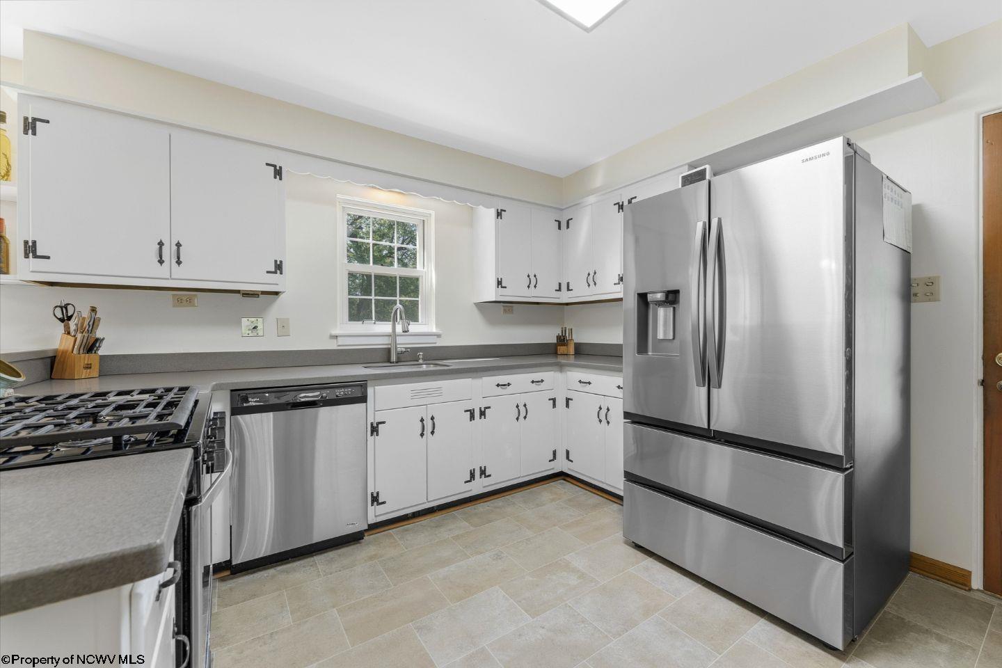 Gallery Image 10