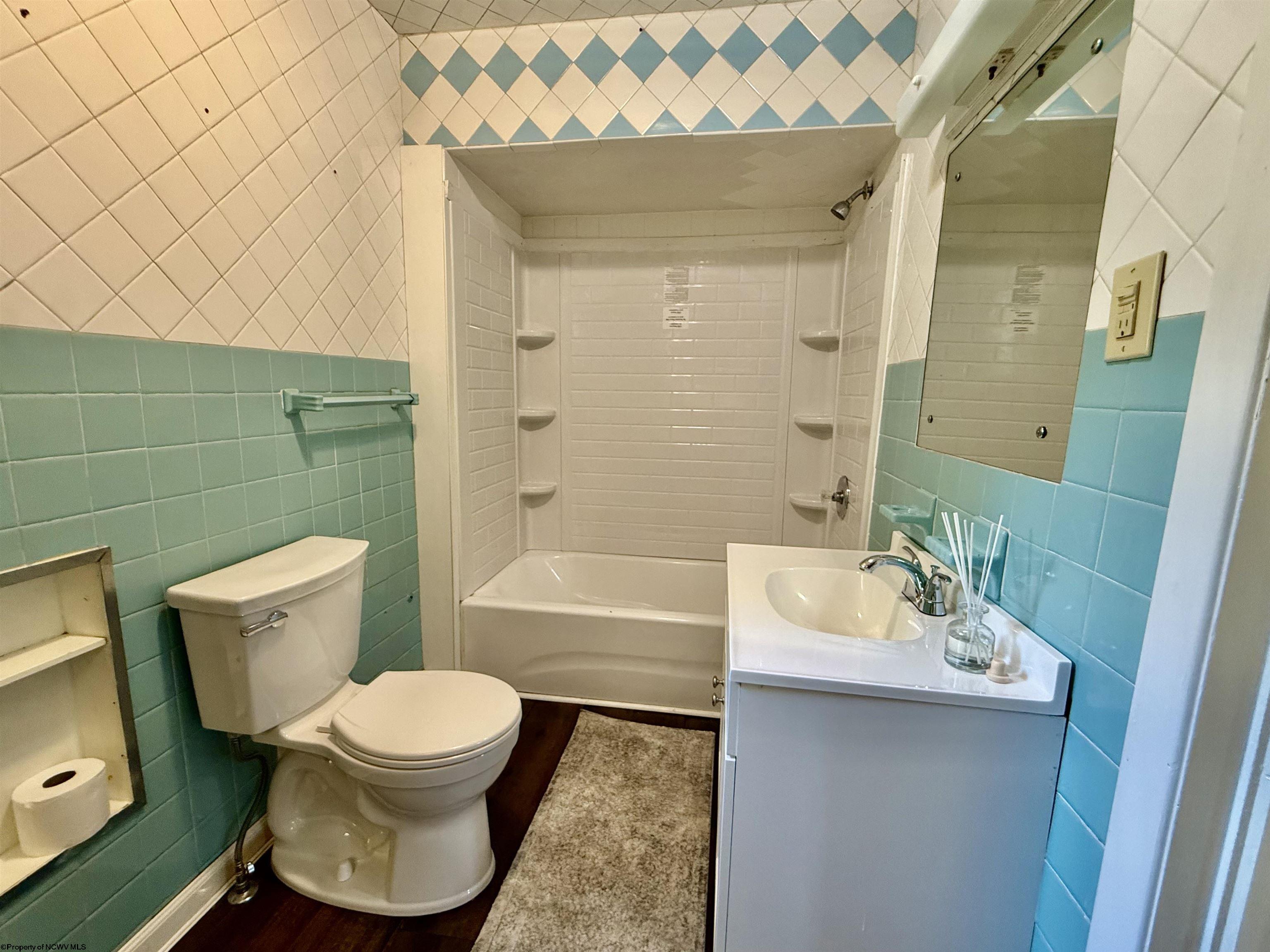Gallery Image 16