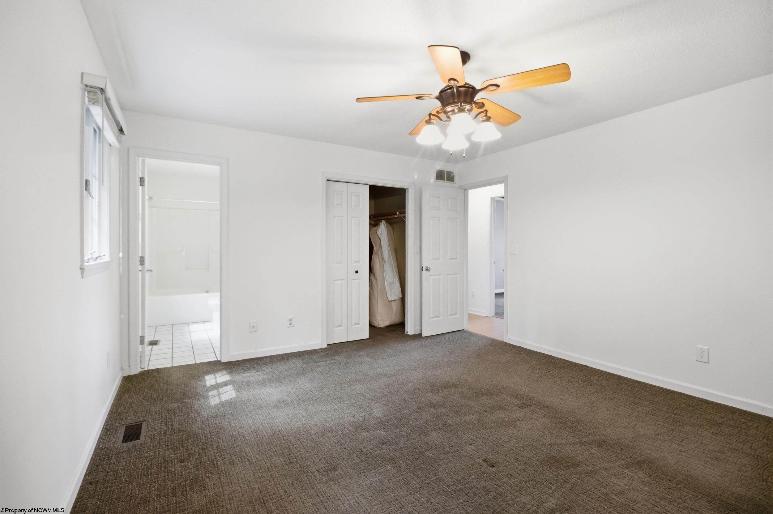 Gallery Image 19
