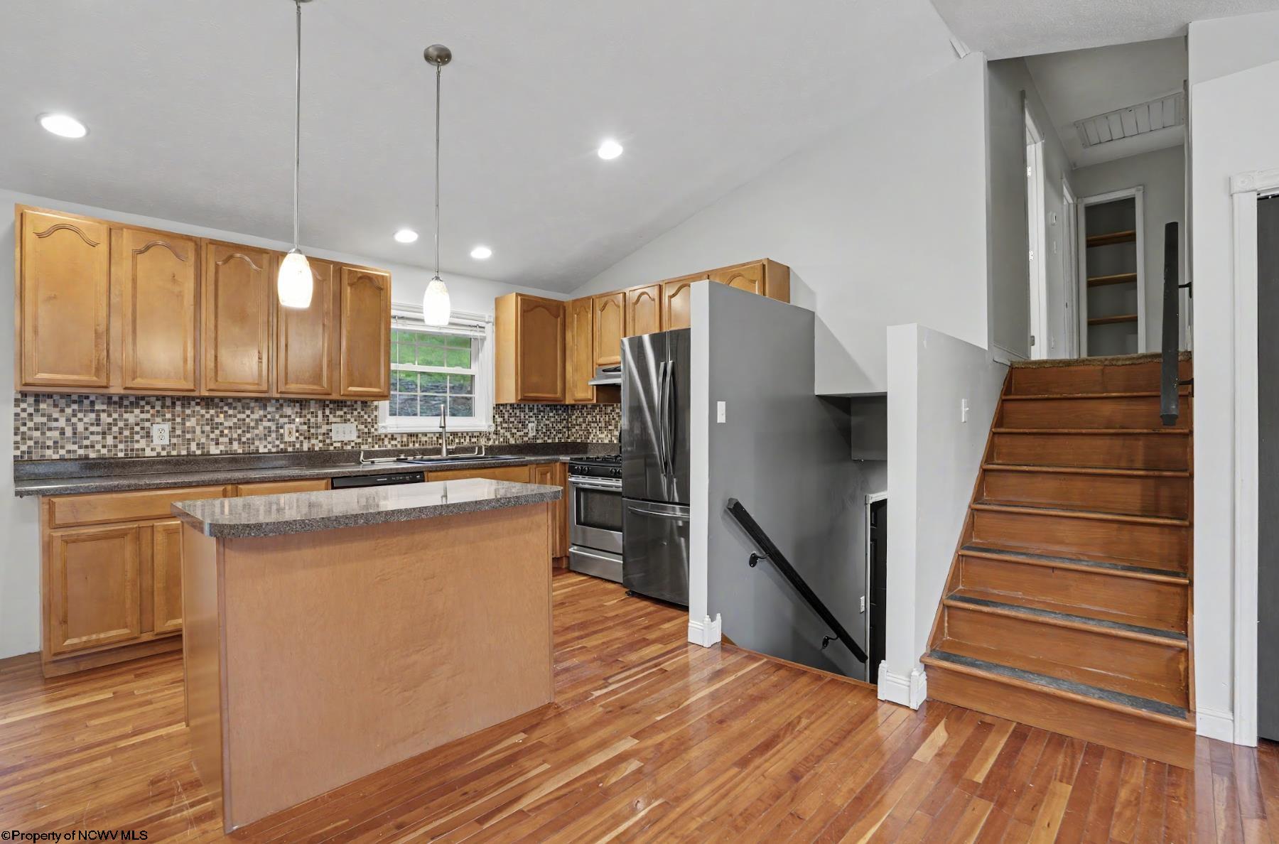 Gallery Image 13