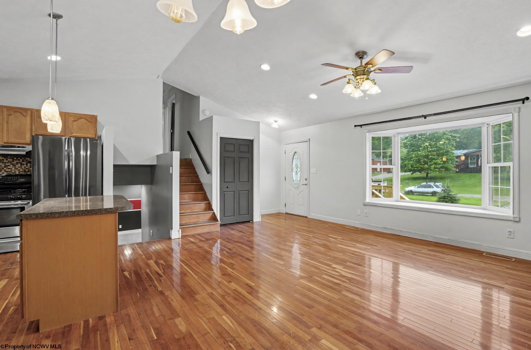 Gallery Image 14