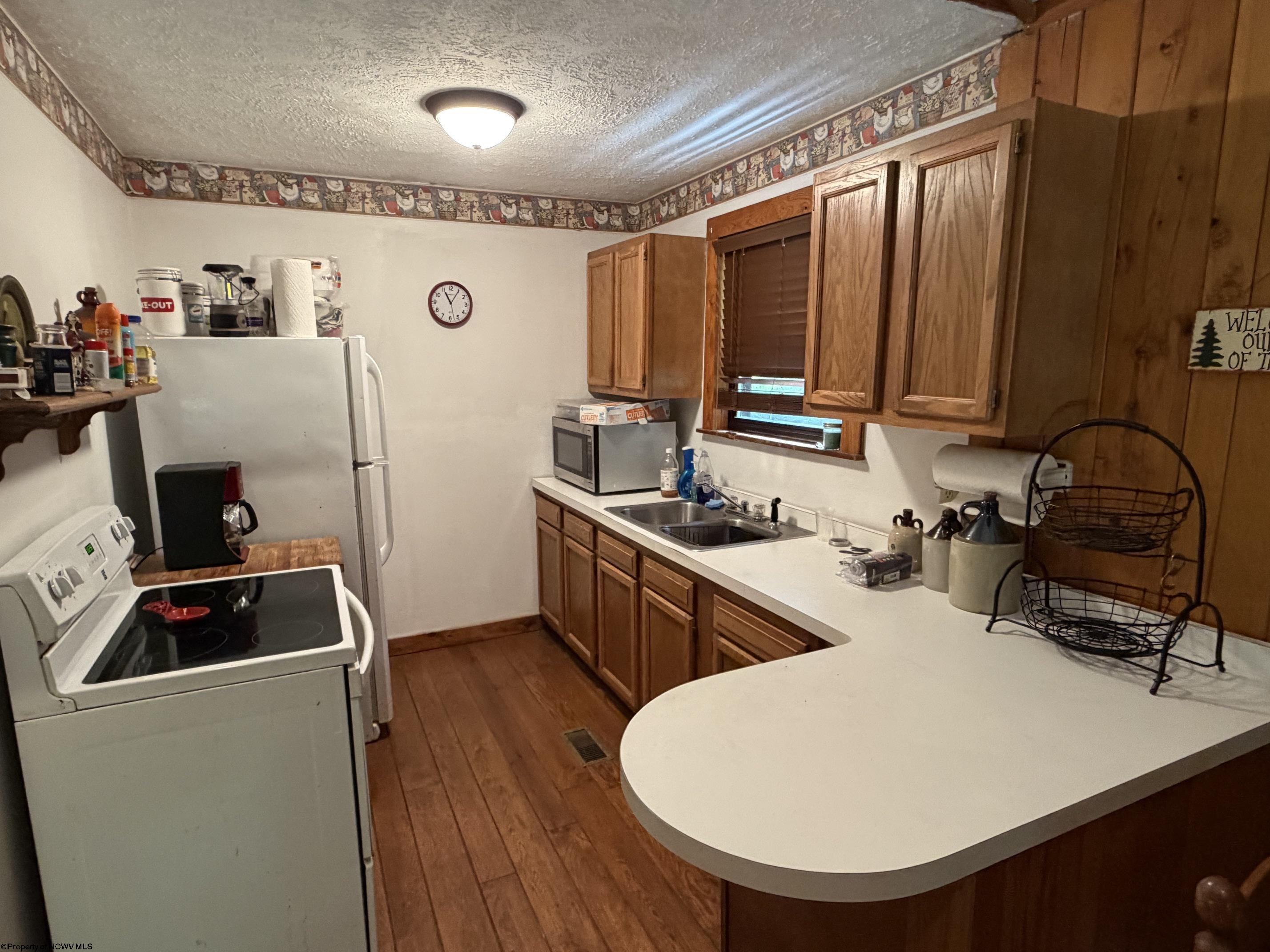 Gallery Image 17