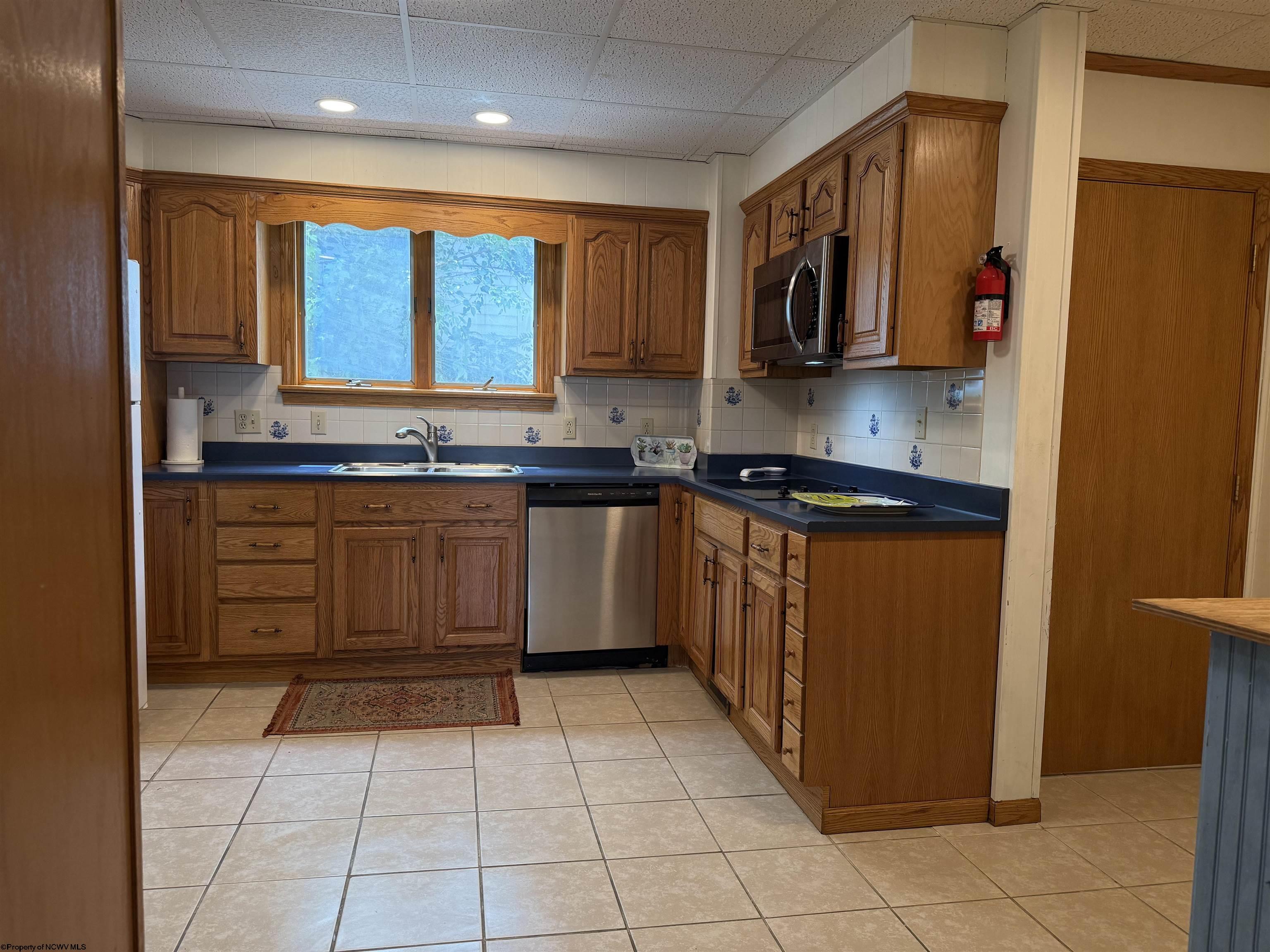 Gallery Image 15