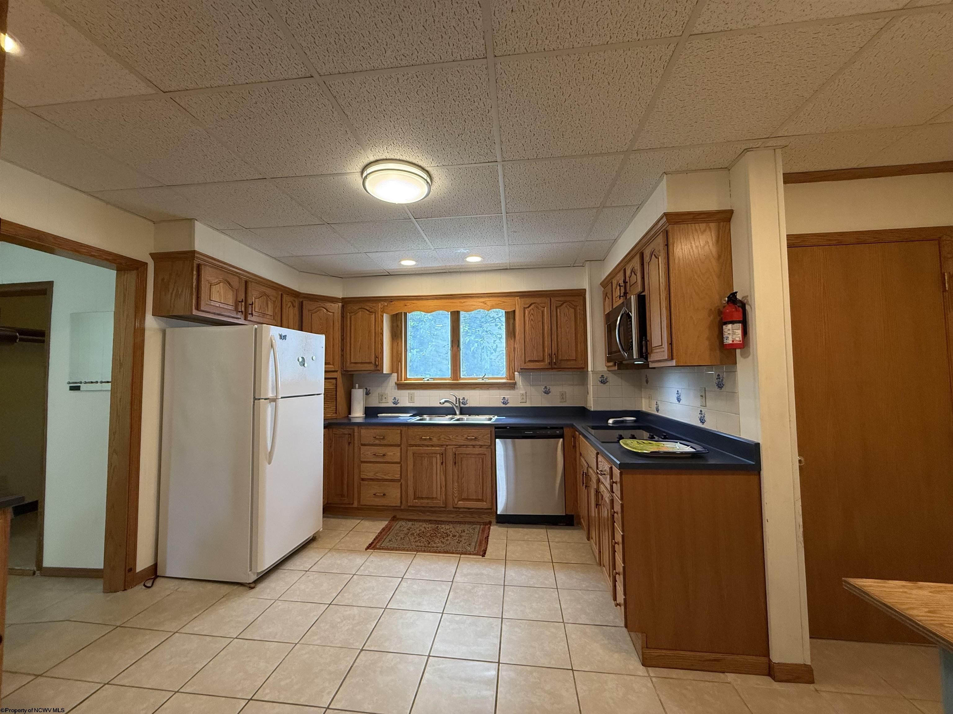 Gallery Image 16