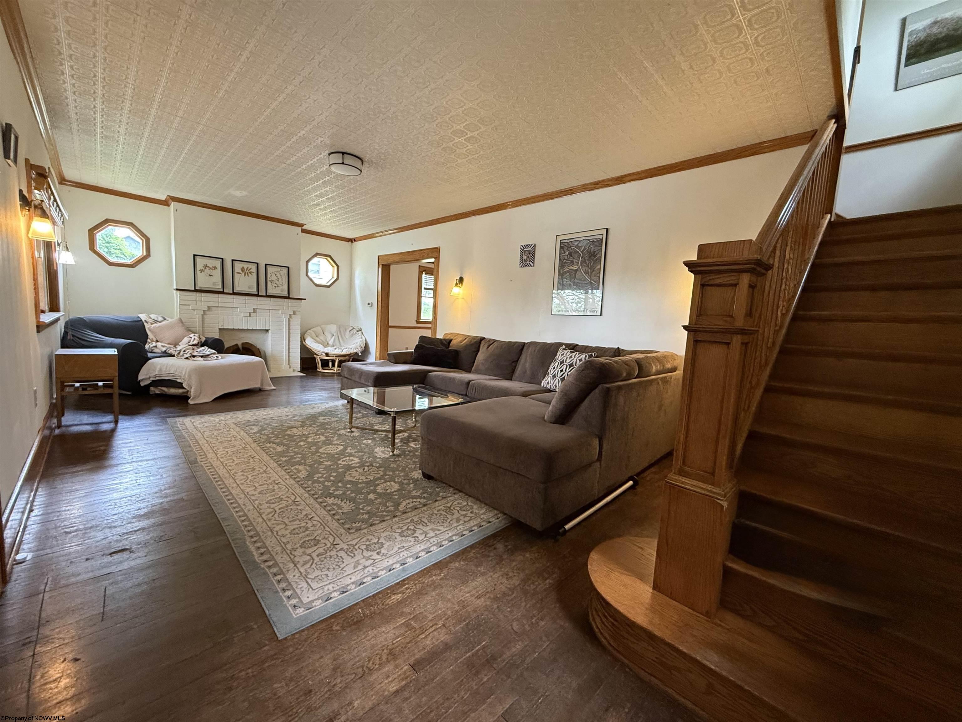 Gallery Image 9