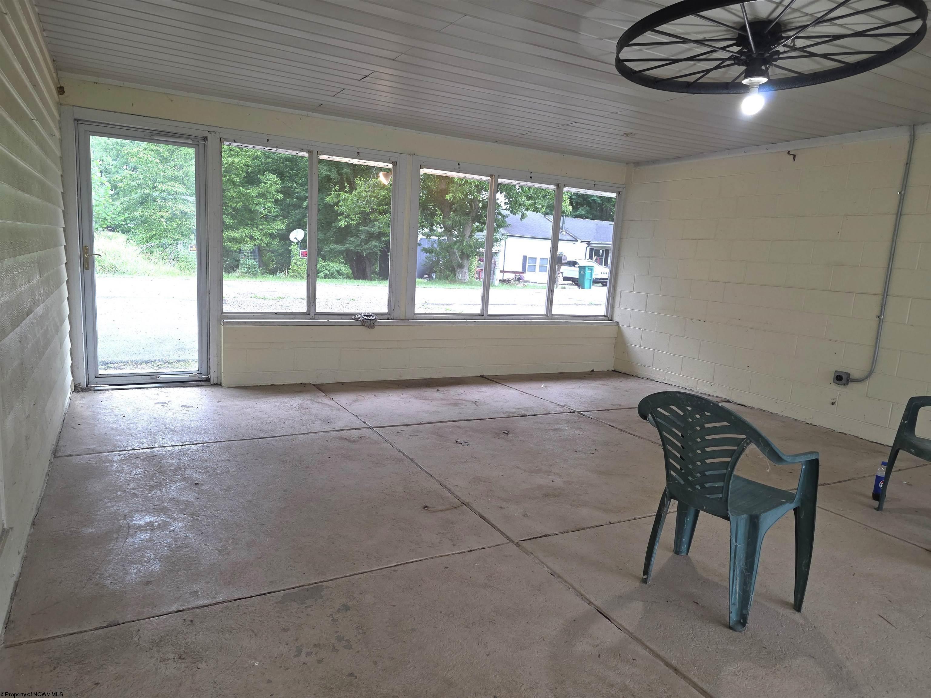 Gallery Image 19