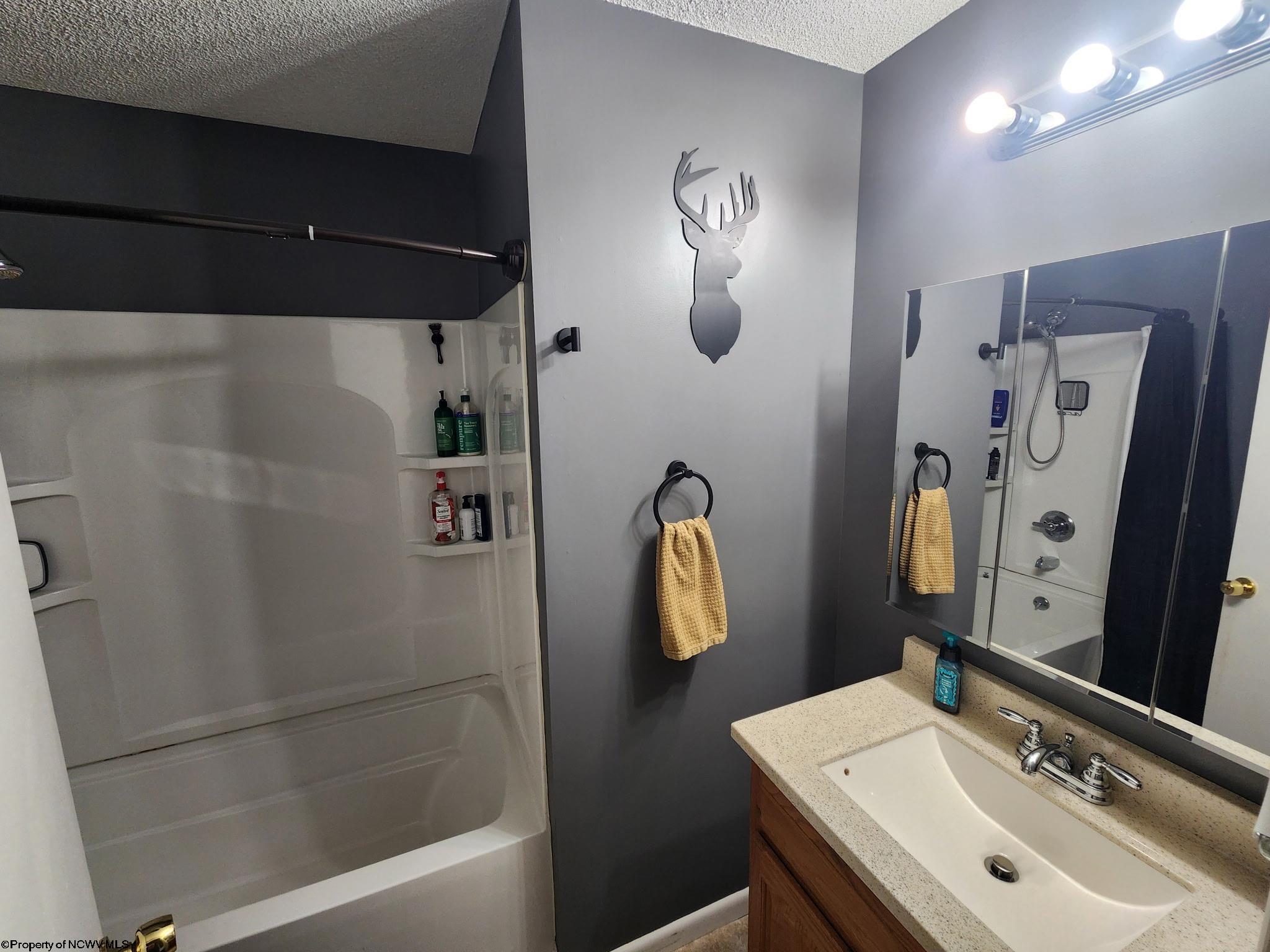 Gallery Image 17
