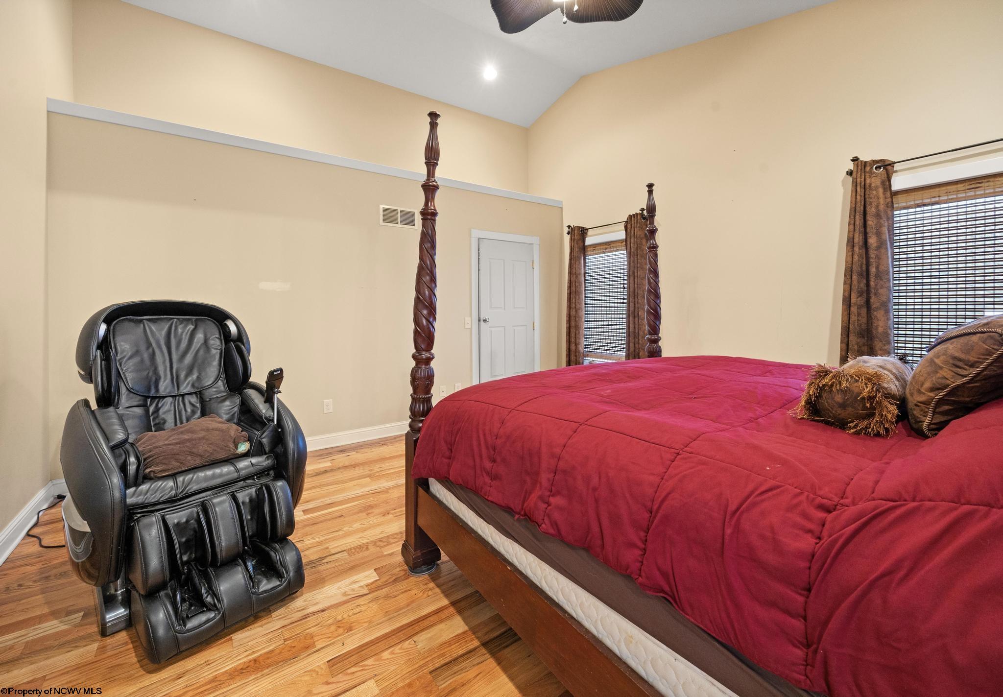 Gallery Image 21