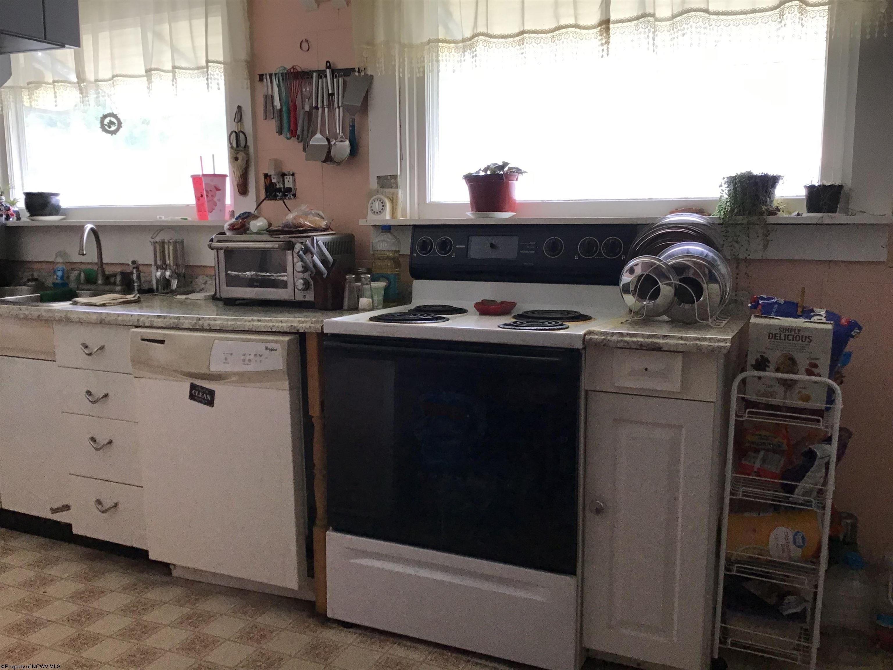 Gallery Image 16