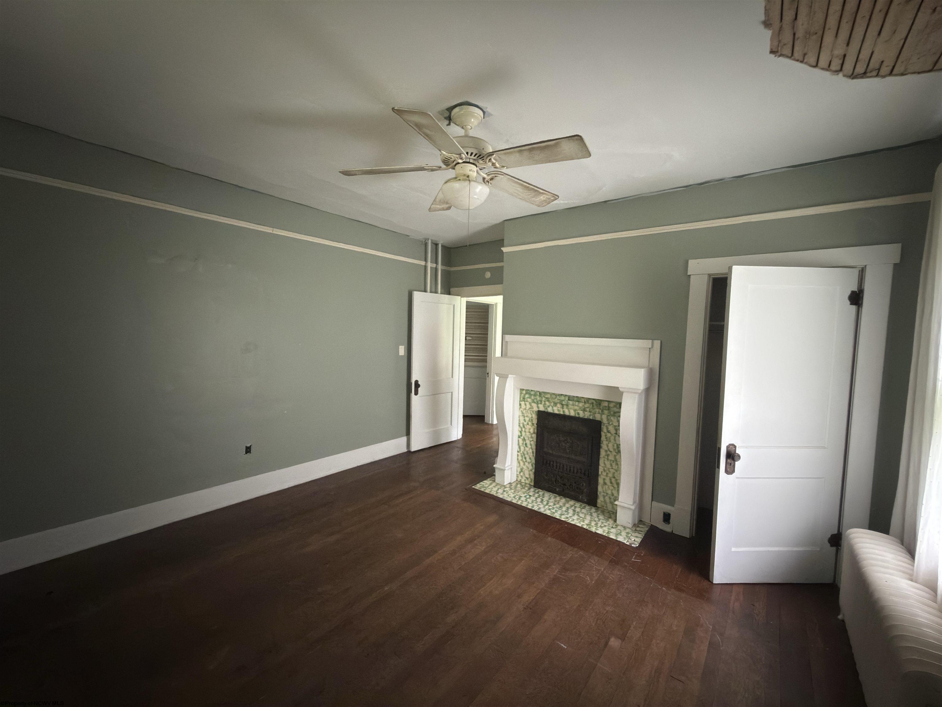 Gallery Image 15