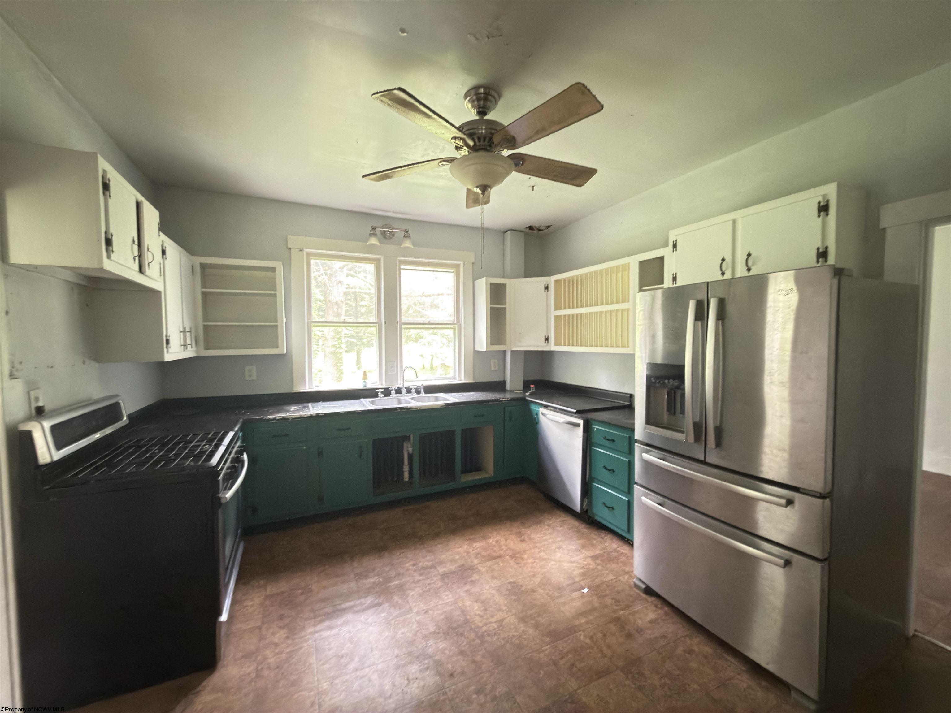Gallery Image 17