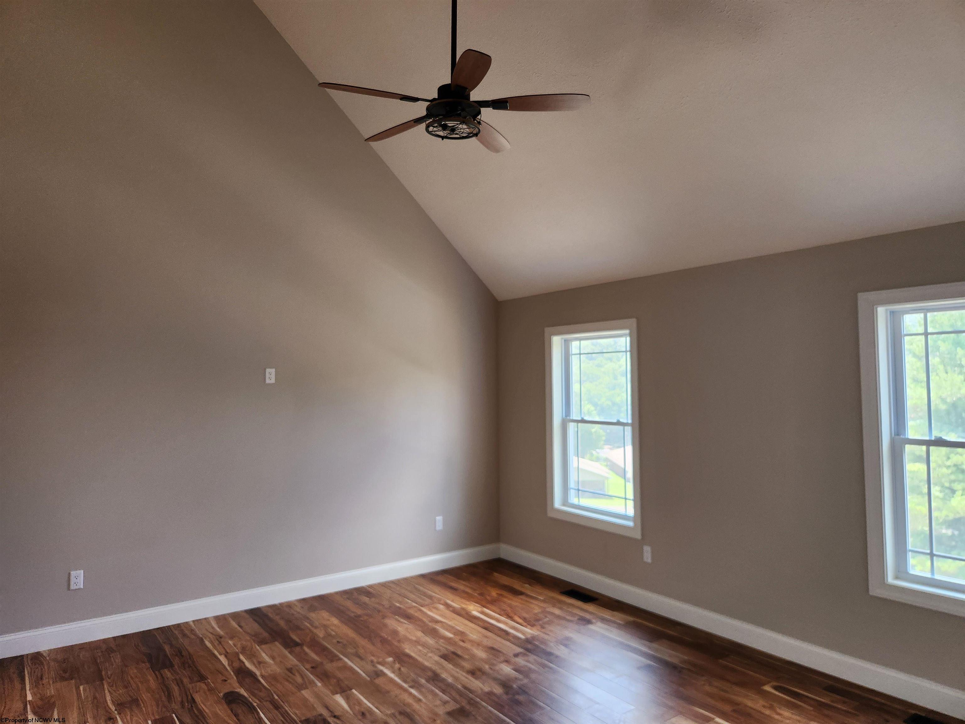Gallery Image 18