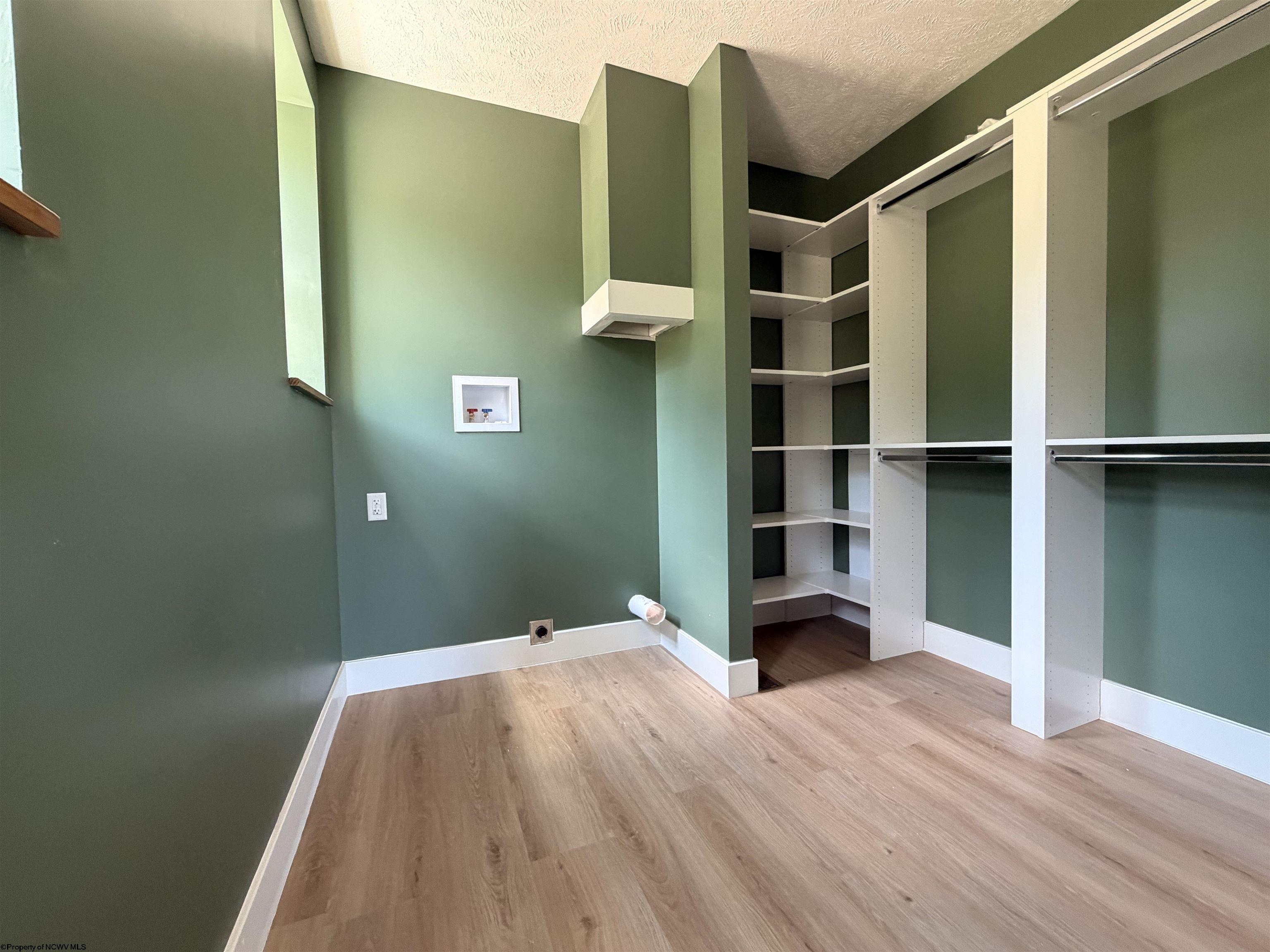 Gallery Image 19
