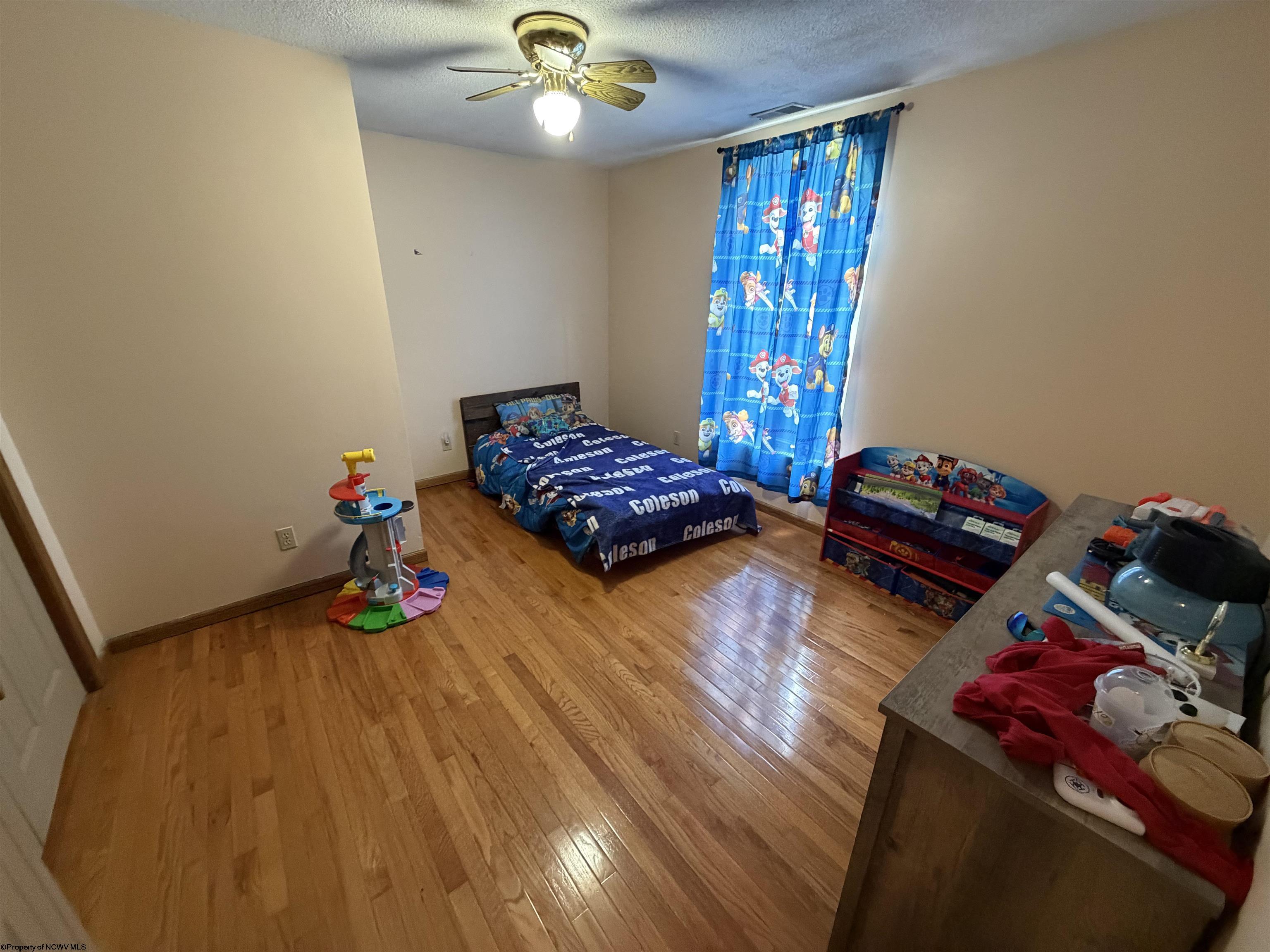 Gallery Image 18