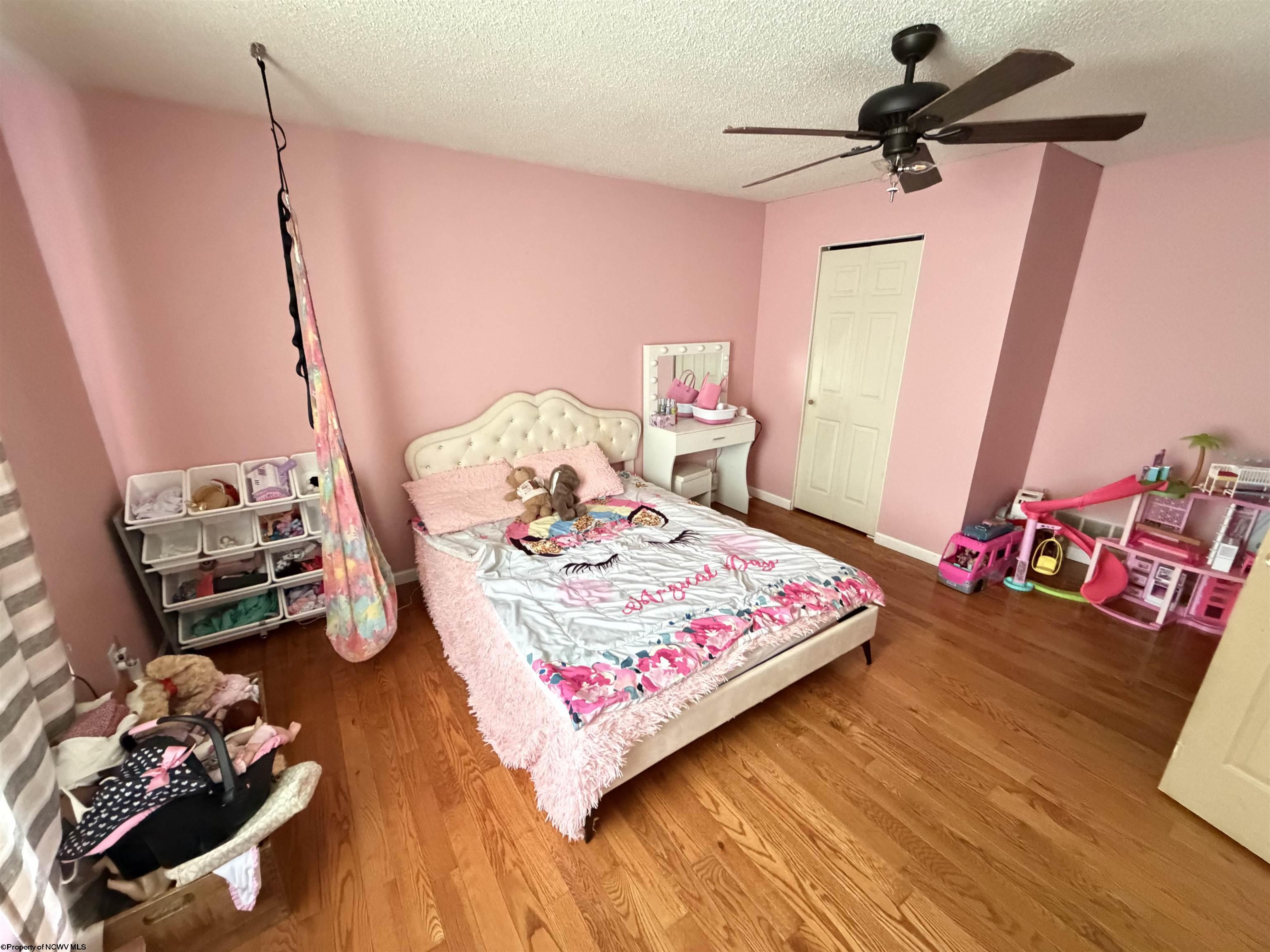 Gallery Image 31