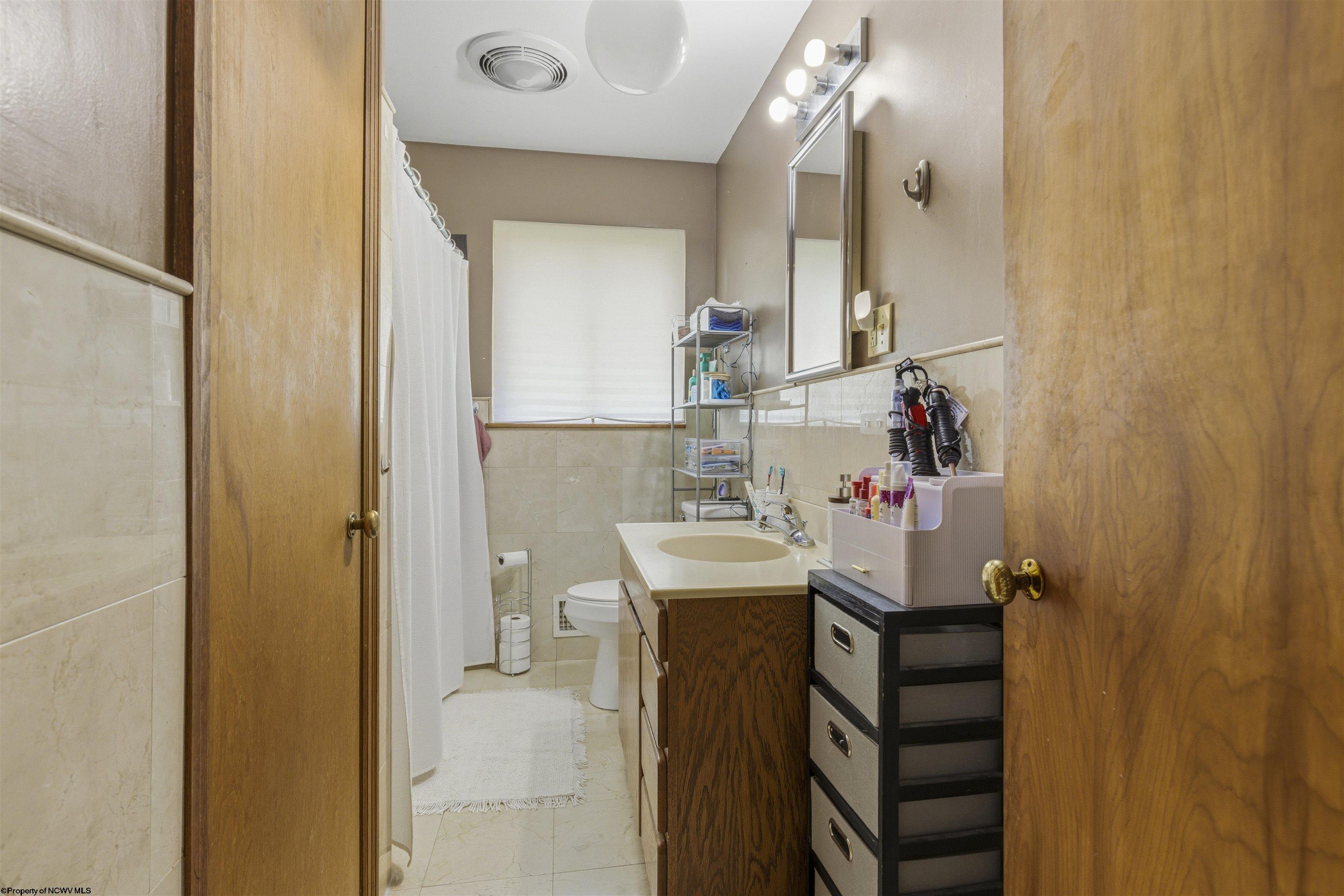 Gallery Image 16
