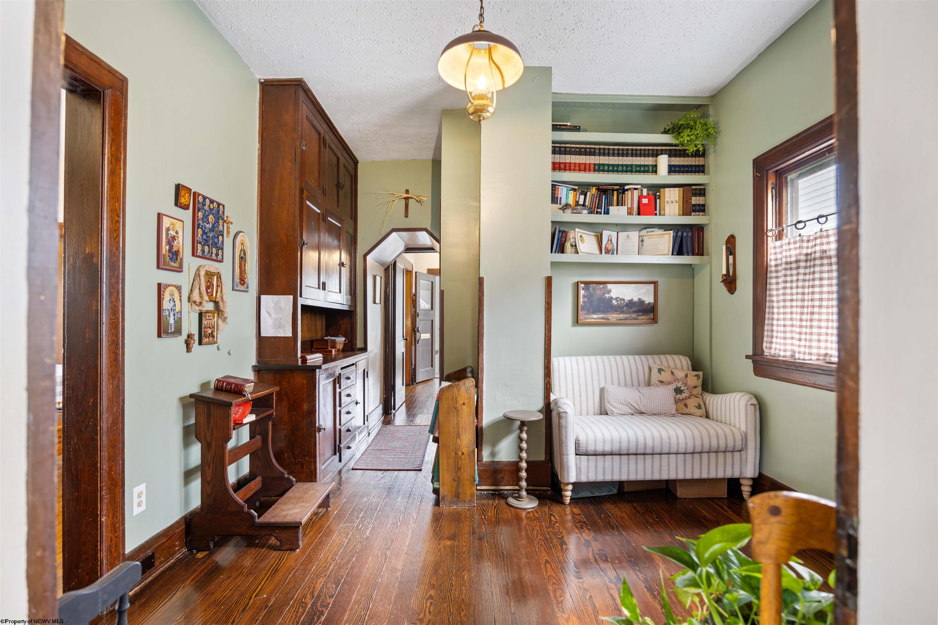 Gallery Image 18